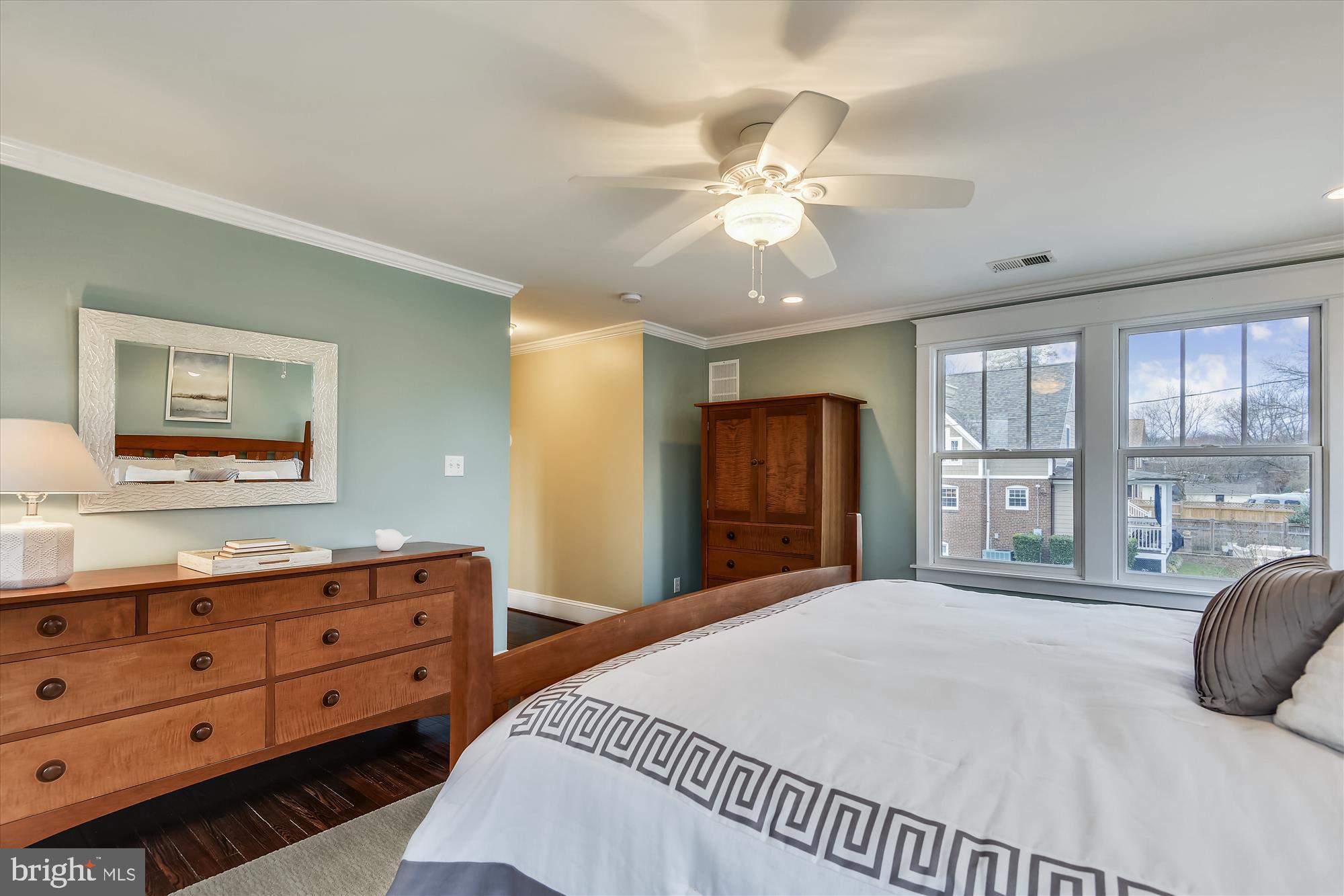 ROSEMONT - Residential