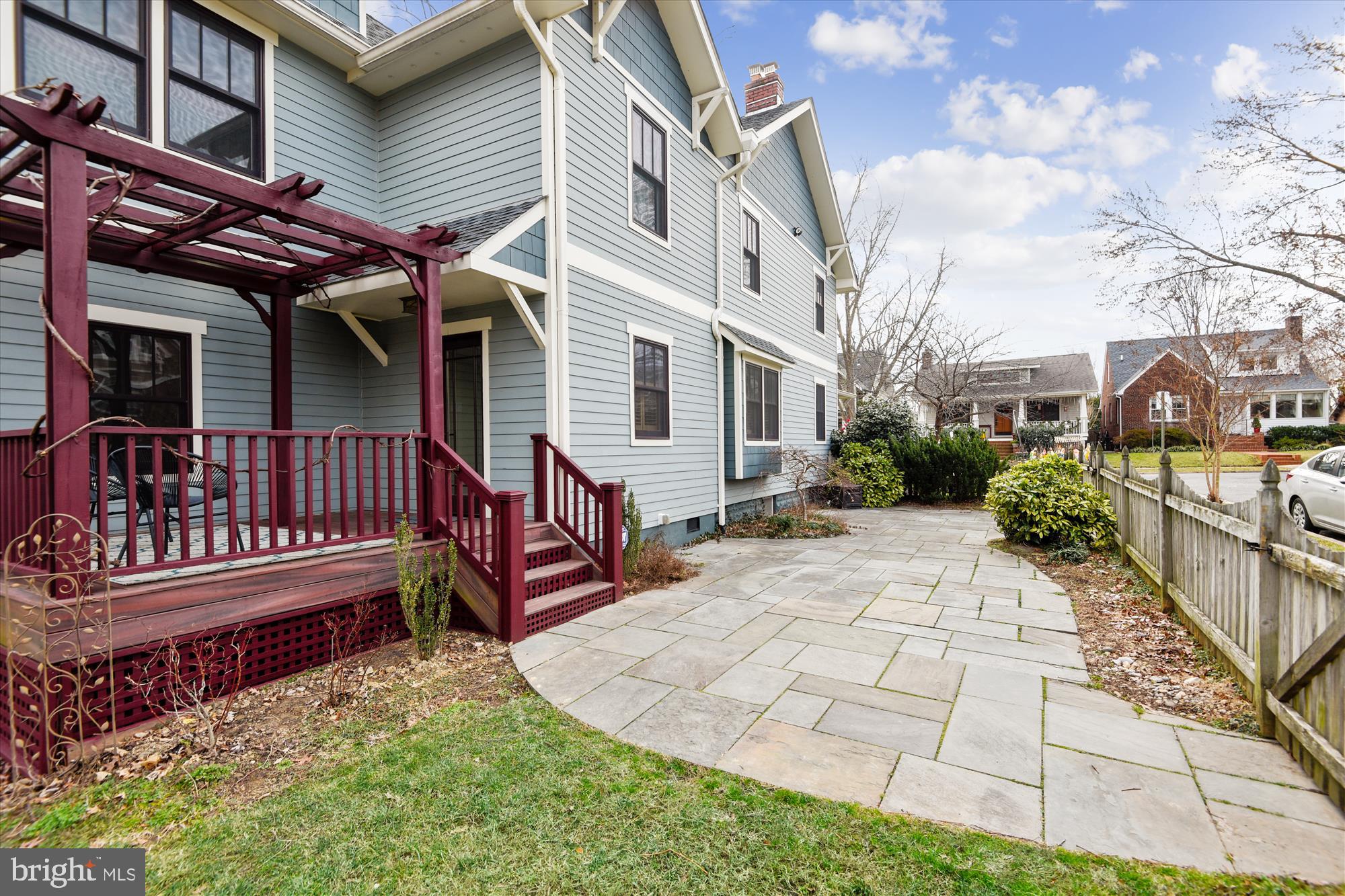 ROSEMONT - Residential