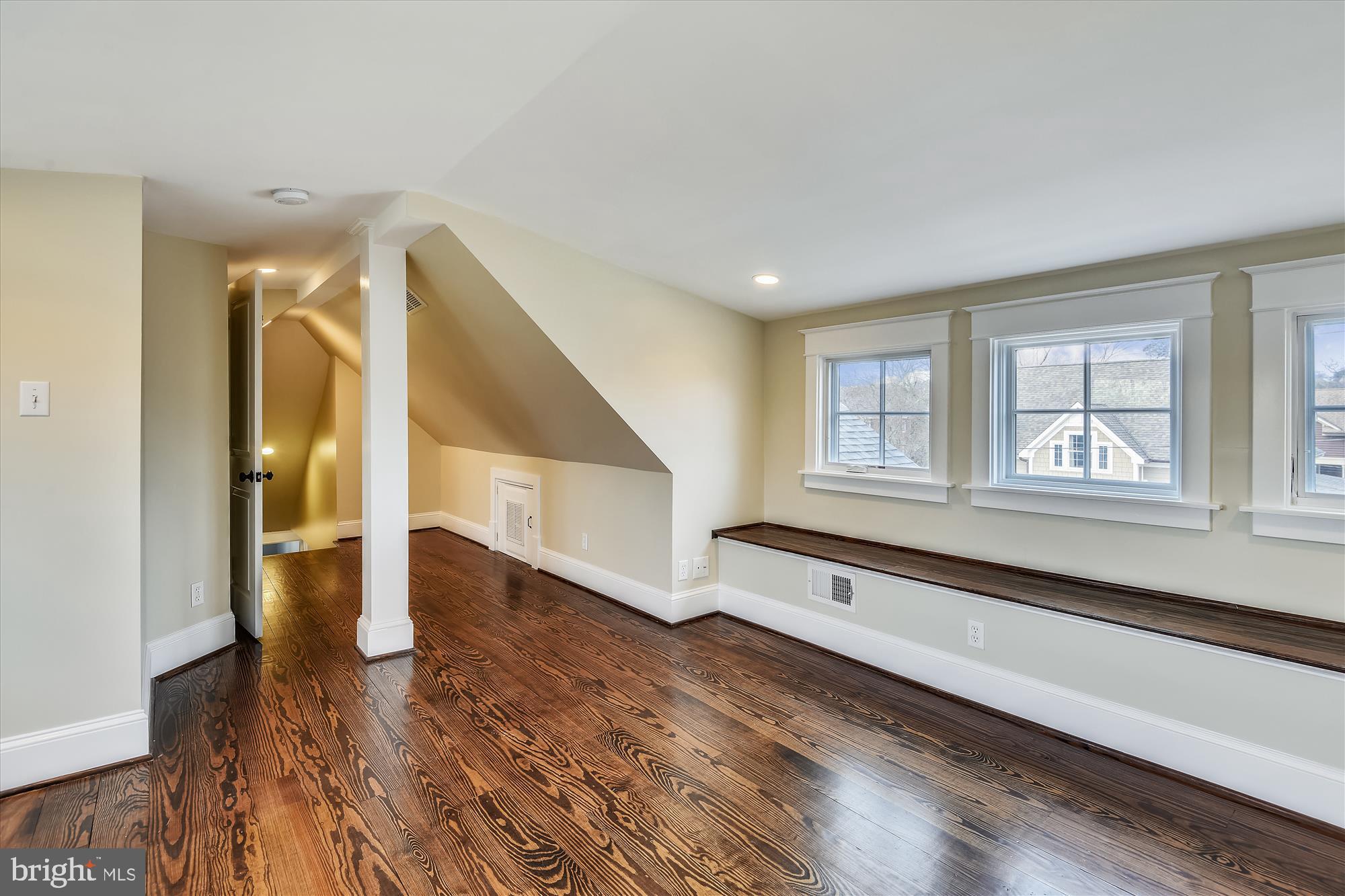 ROSEMONT - Residential