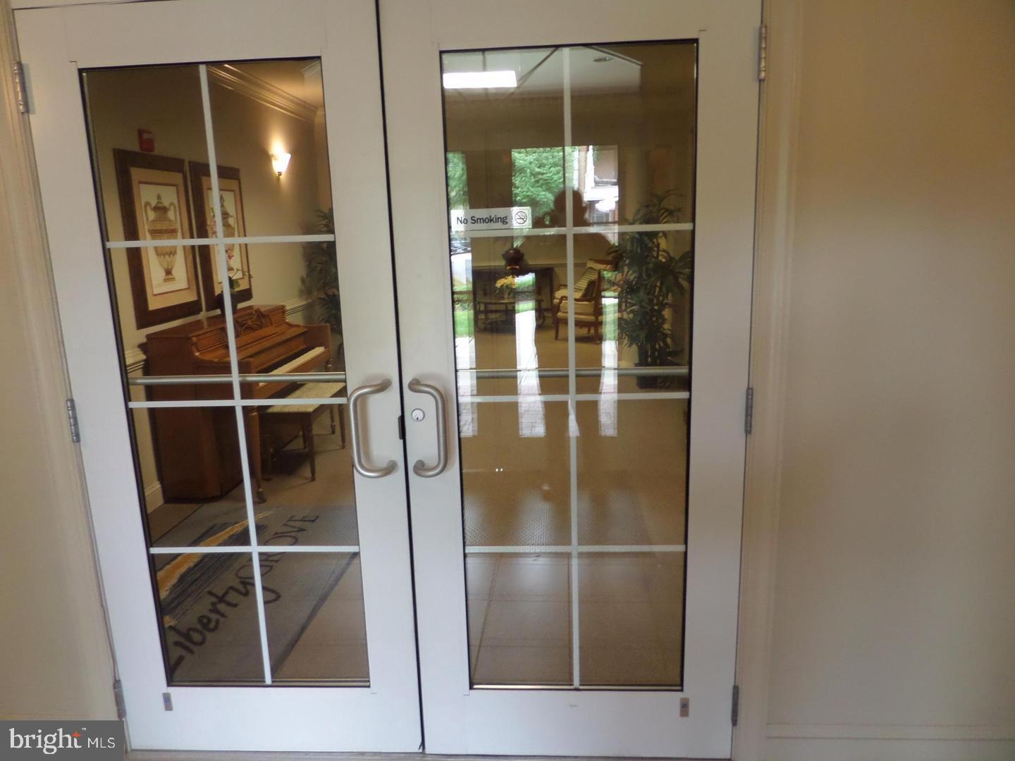 LIBERTY GROVE - Residential Lease