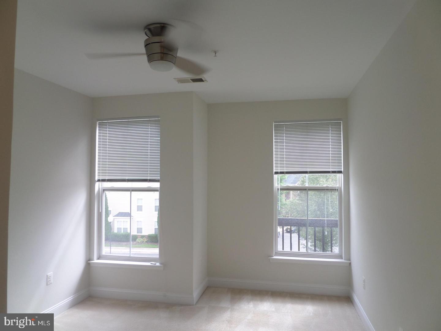 LIBERTY GROVE - Residential Lease