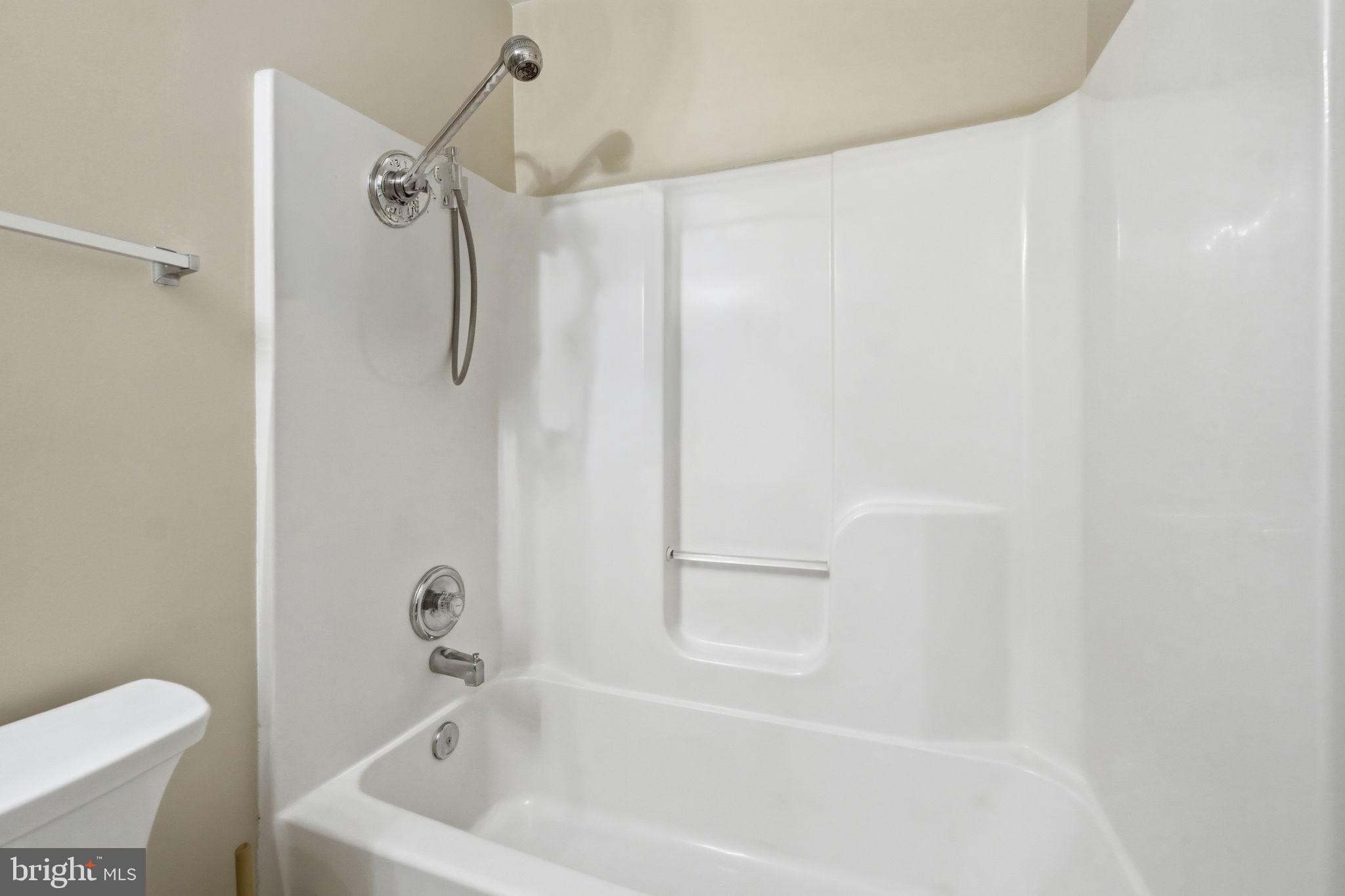 LAKE LAND OR - Residential