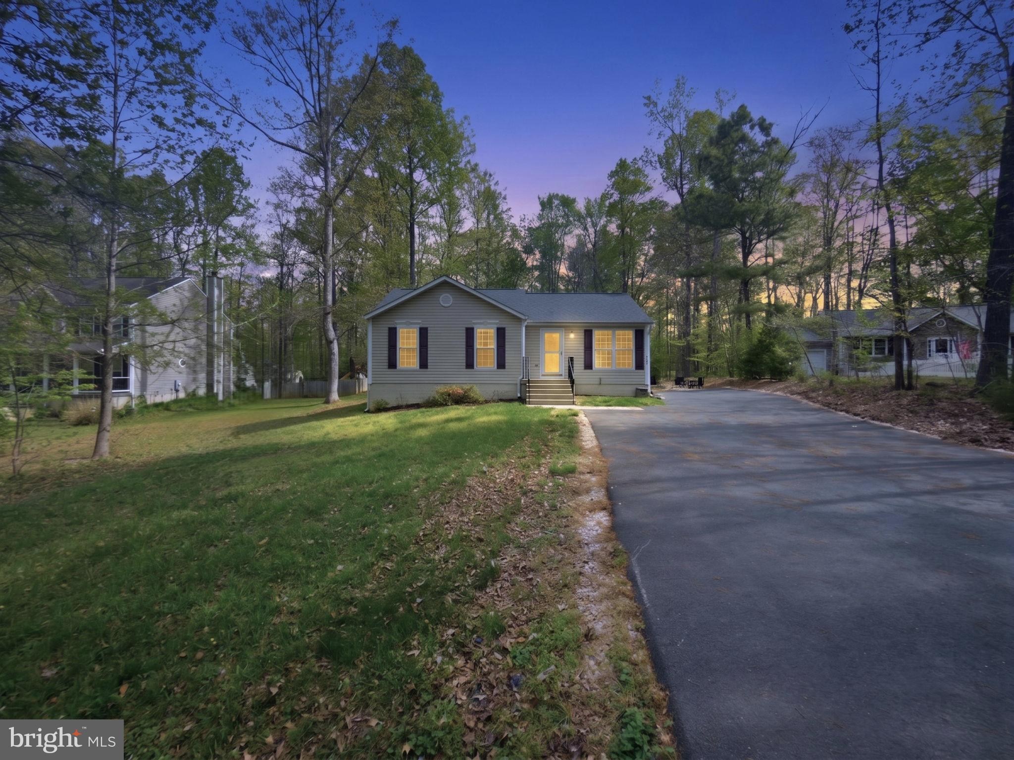 LAKE LAND OR - Residential