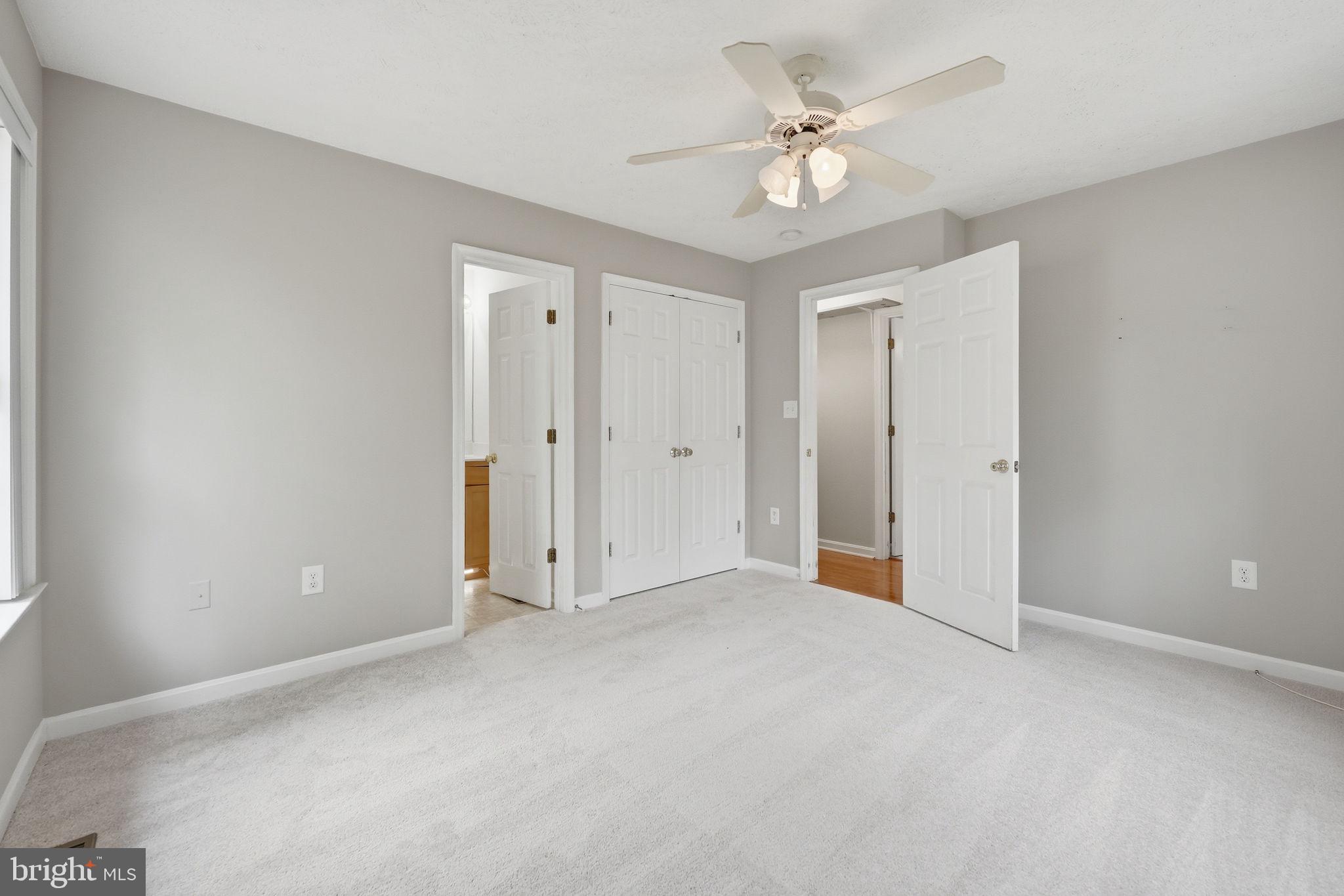 LAKE LAND OR - Residential