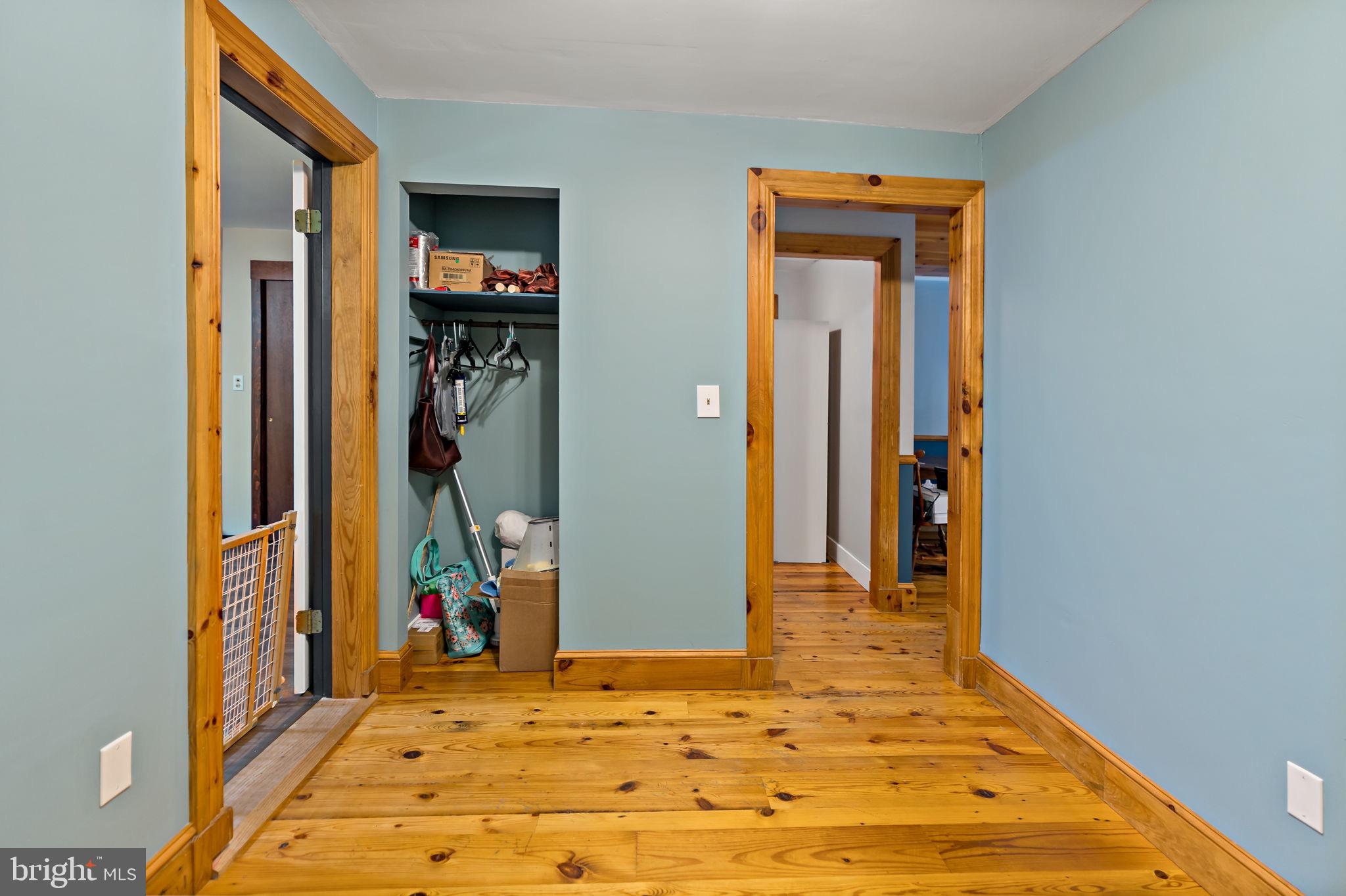 HIGH VIEW ESTATE - Residential