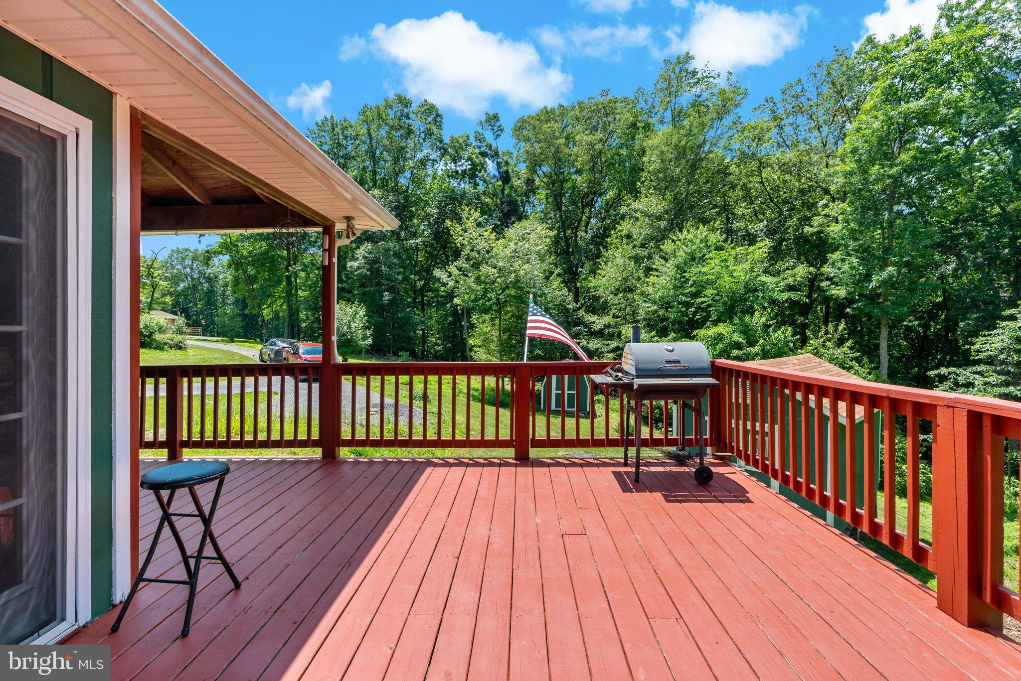 HIGH VIEW ESTATE - Residential