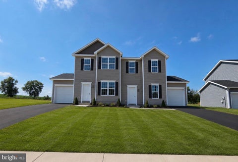 Townhouse For Sale - 3632 Fieldstone Drive #LOT 189<br/> DOVER, PA 17315
