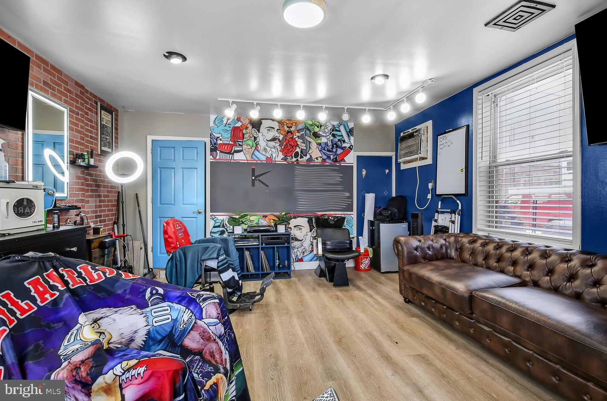 FISHTOWN - Residential Income