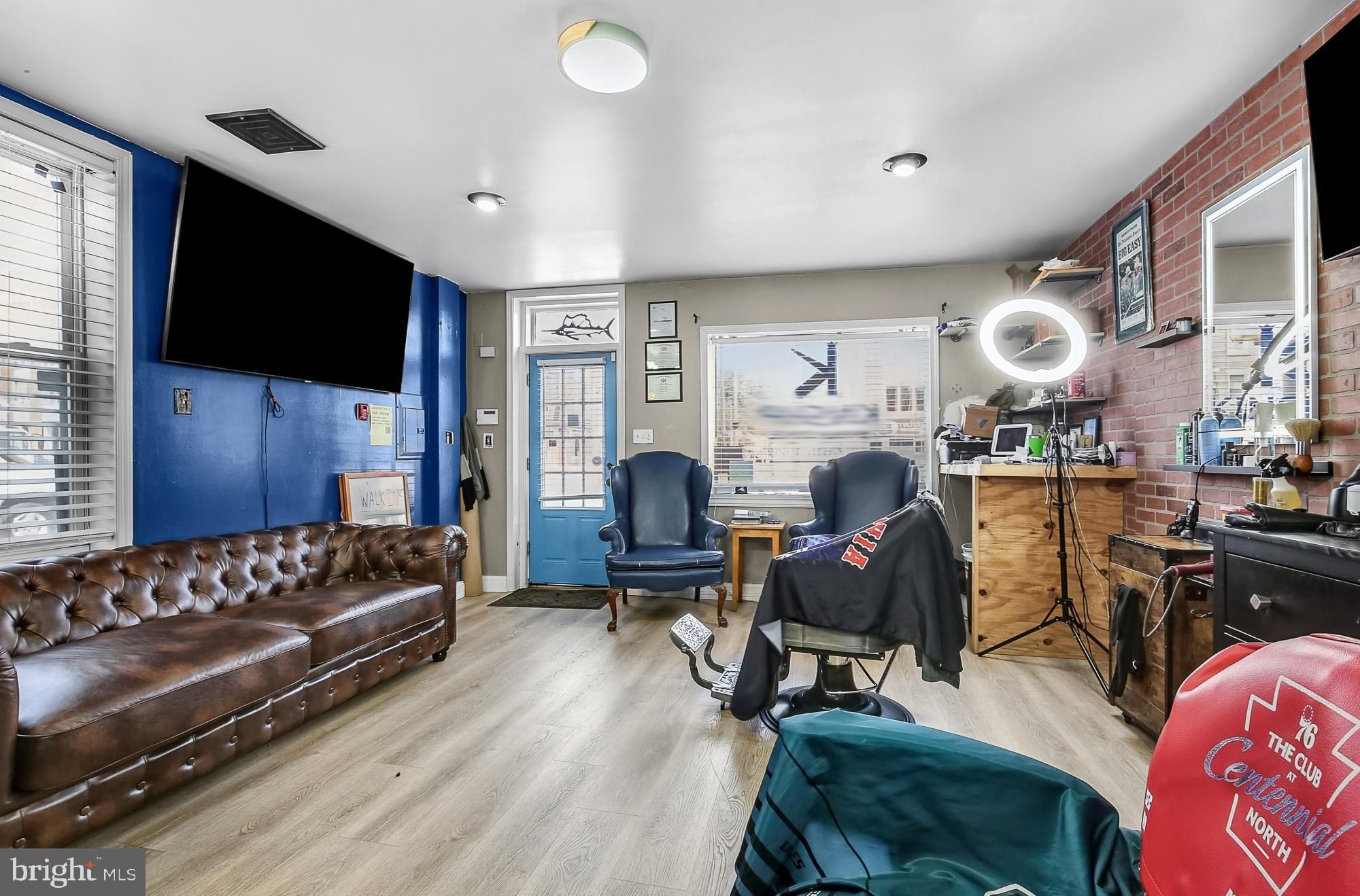 FISHTOWN - Residential Income