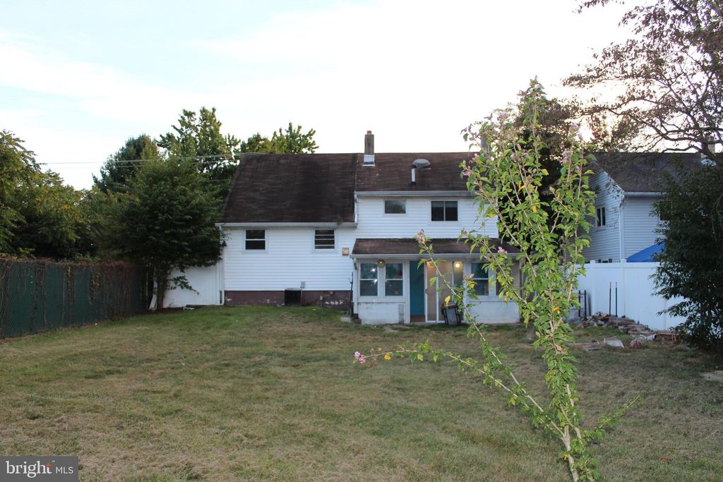 Photo of 413 Dickinson Road, GLASSBORO, NJ 08028 (MLS # NJGL2066180)