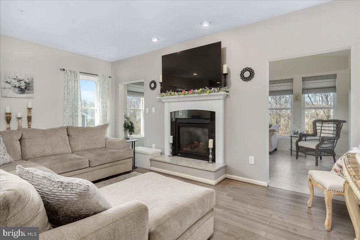 FREEDOM HILLS - Residential