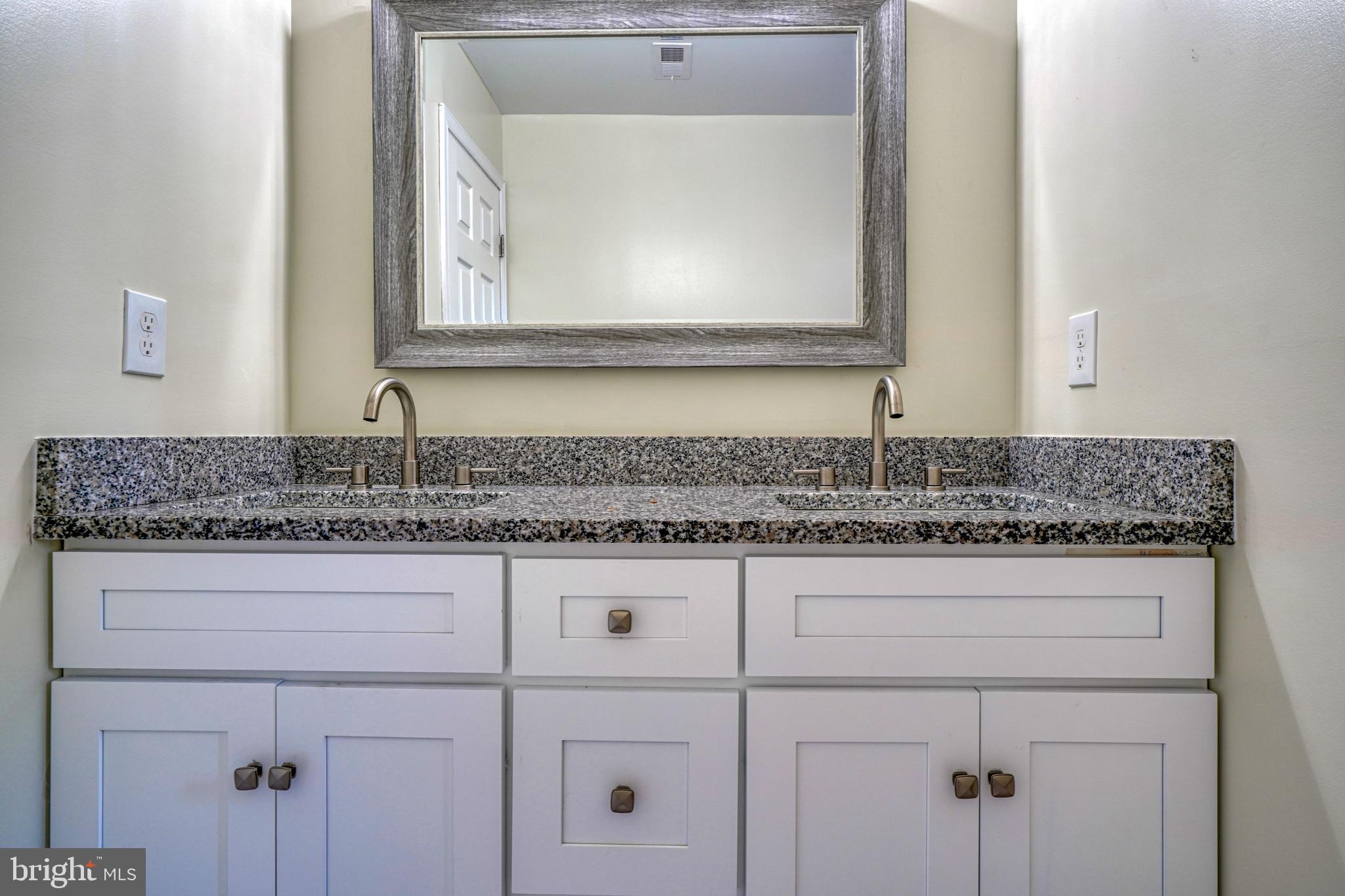 RASPEBURG - Residential