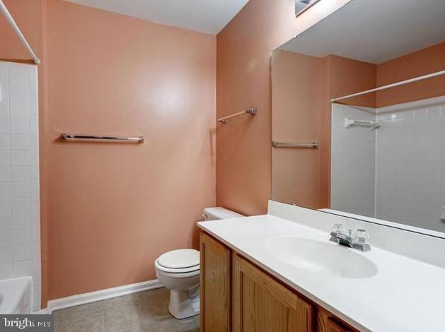 WELLESLEY - Residential Lease