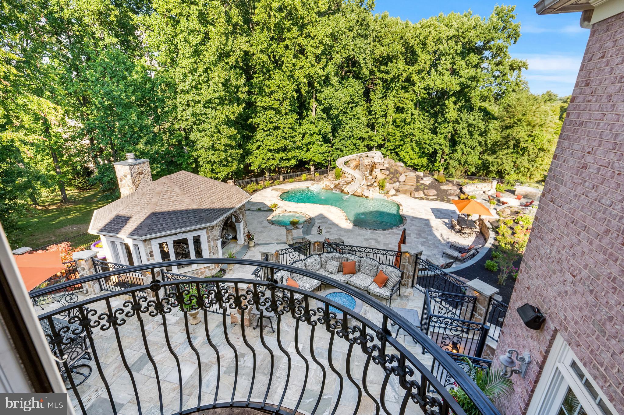 PINDELL WOODS - Residential