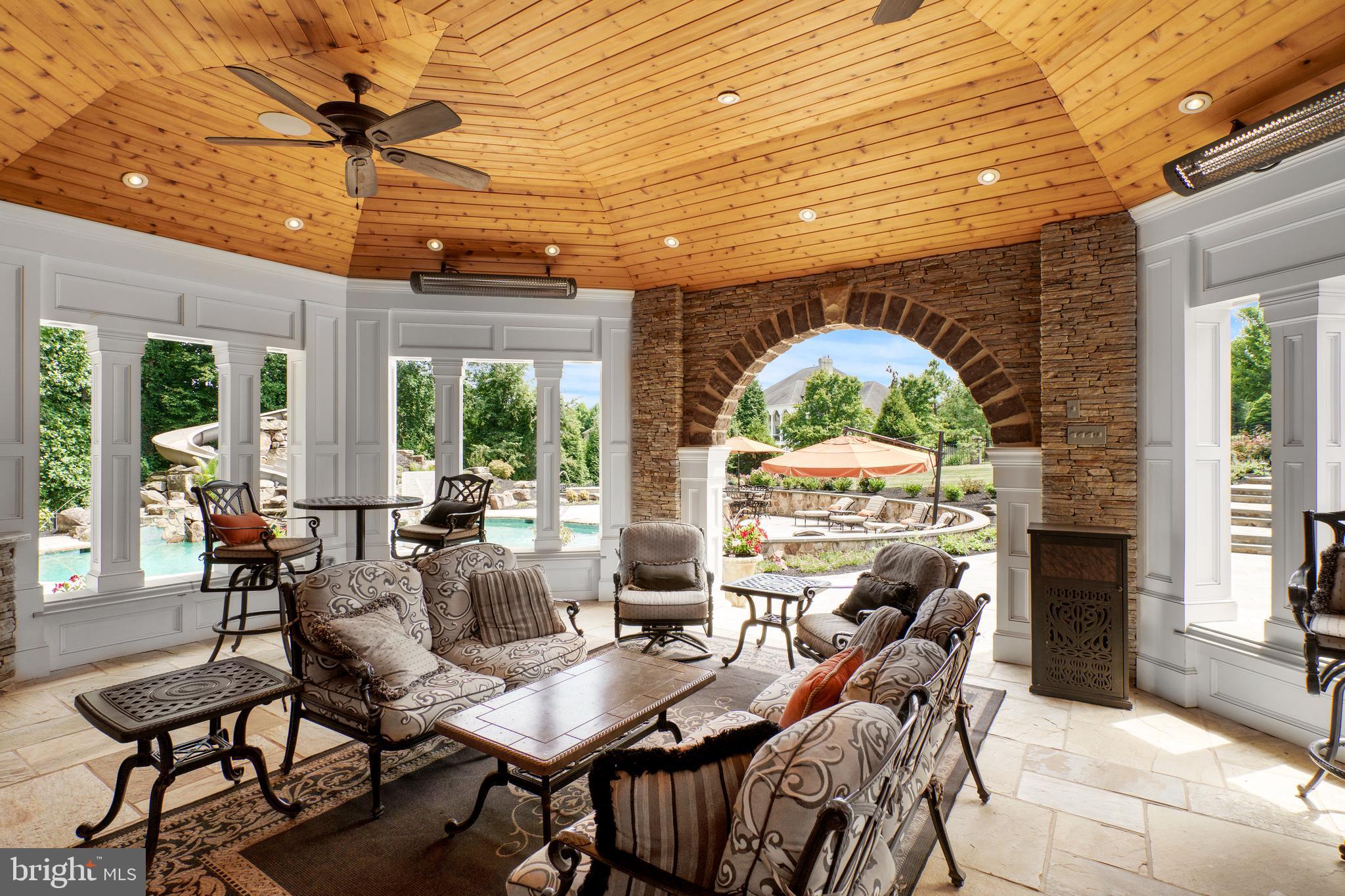 PINDELL WOODS - Residential