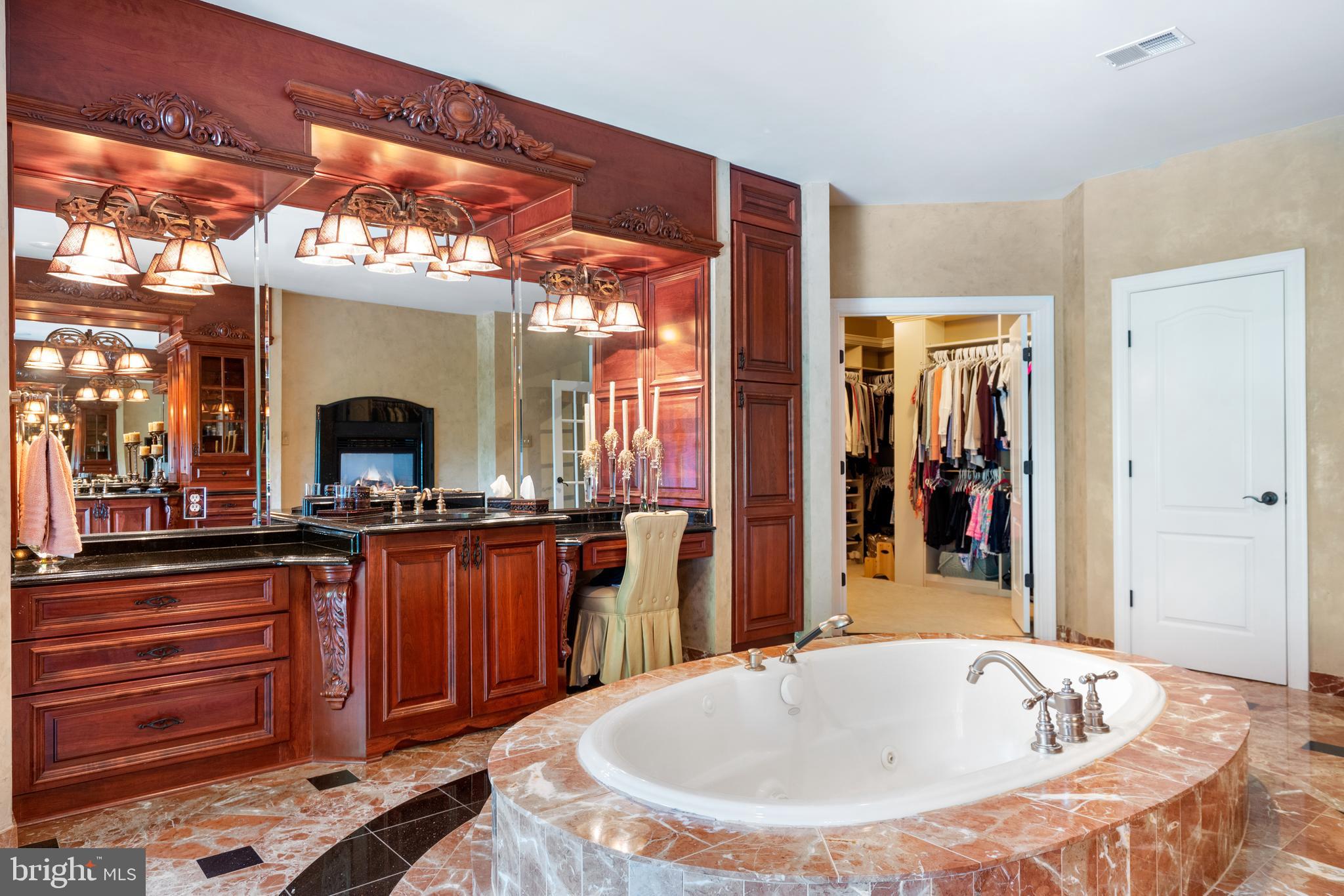 PINDELL WOODS - Residential