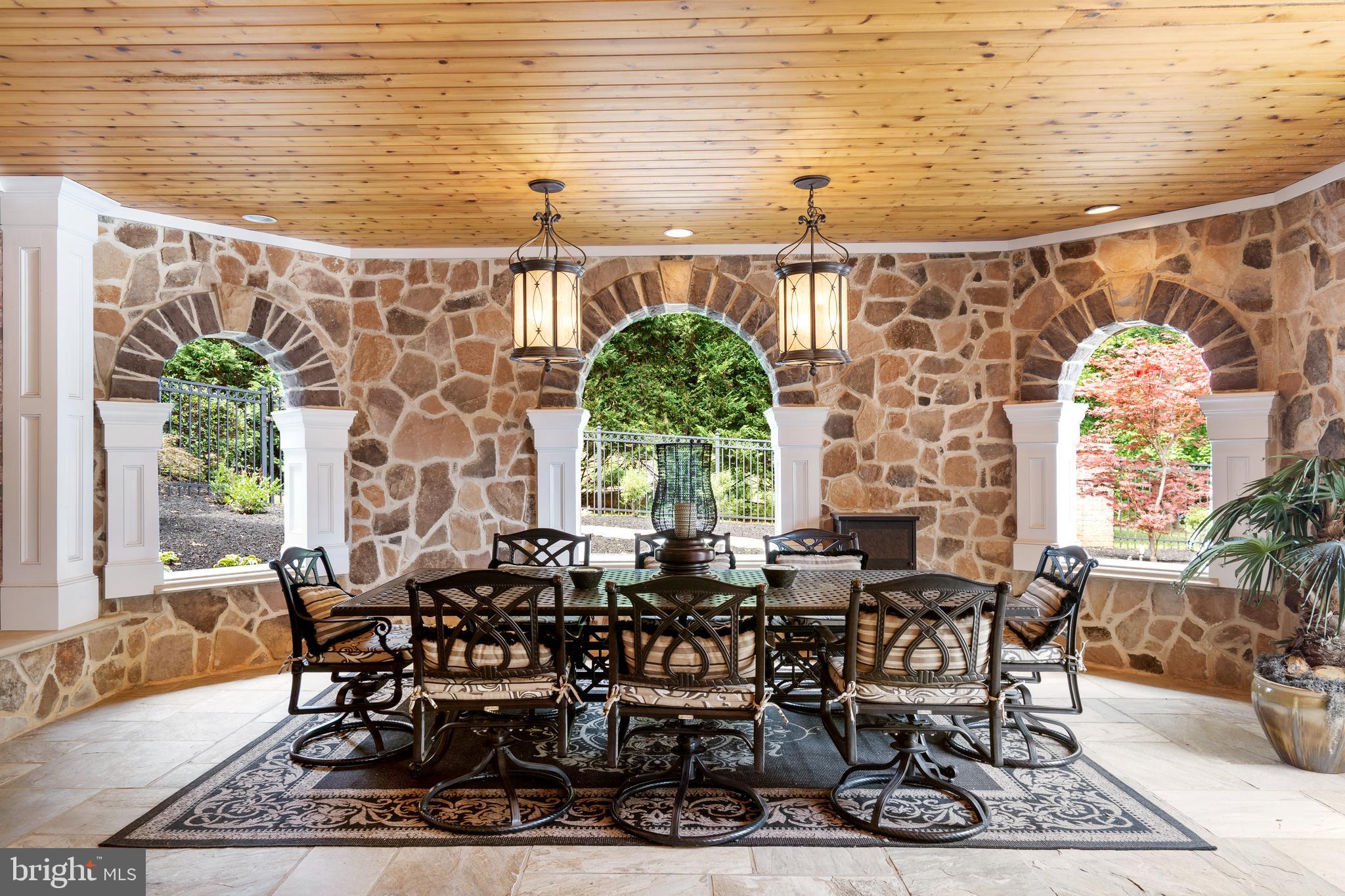 PINDELL WOODS - Residential