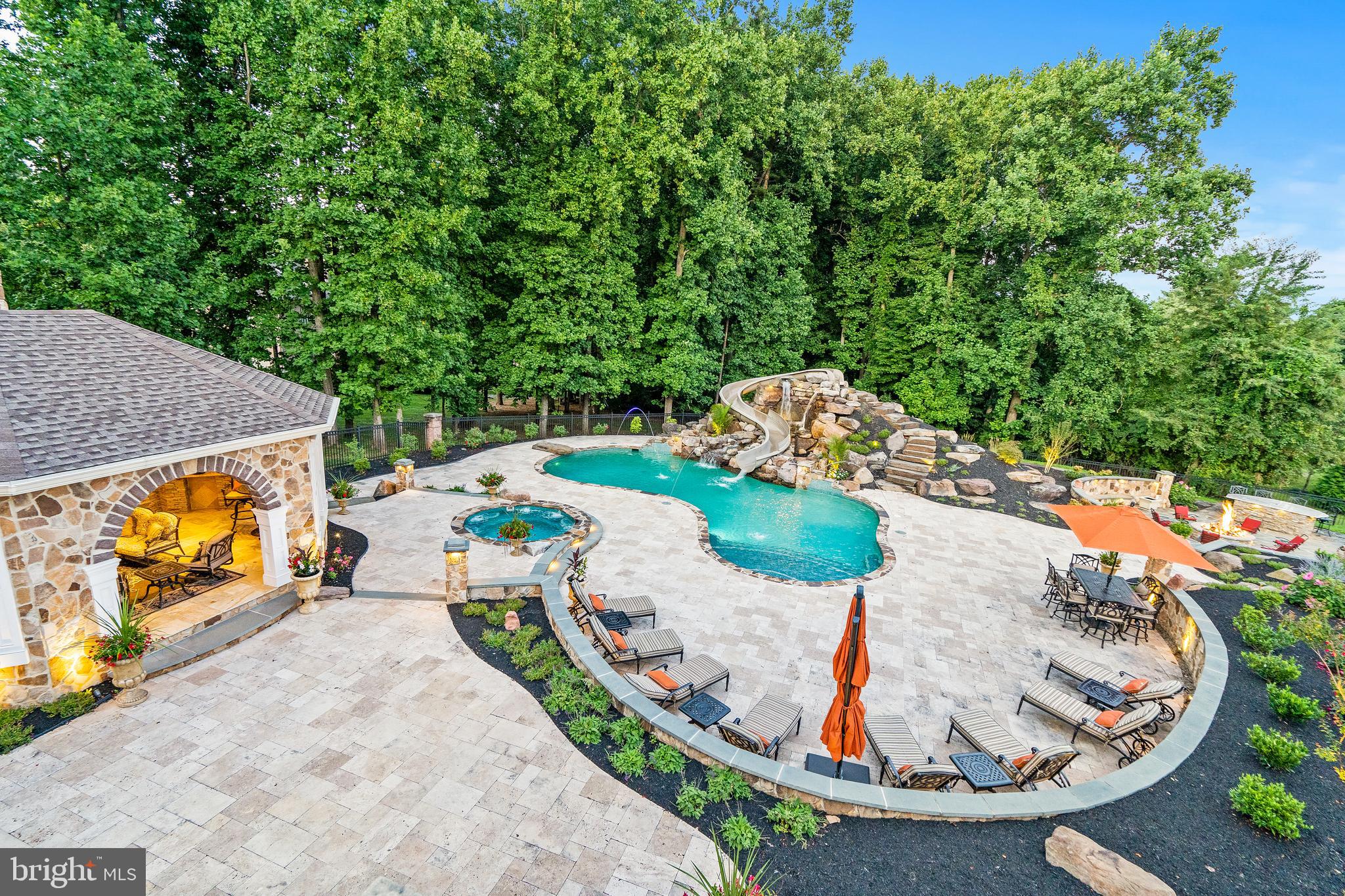 PINDELL WOODS - Residential