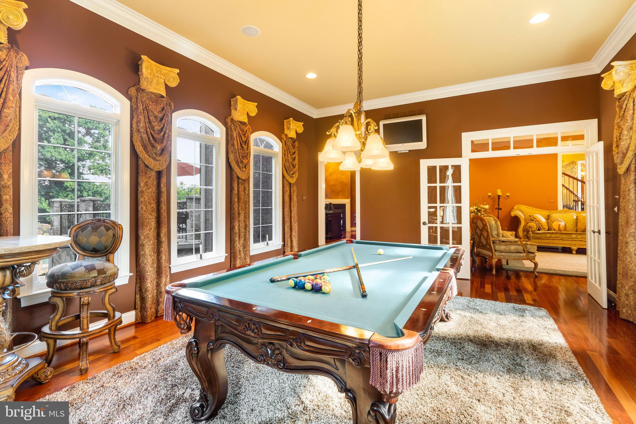 PINDELL WOODS - Residential