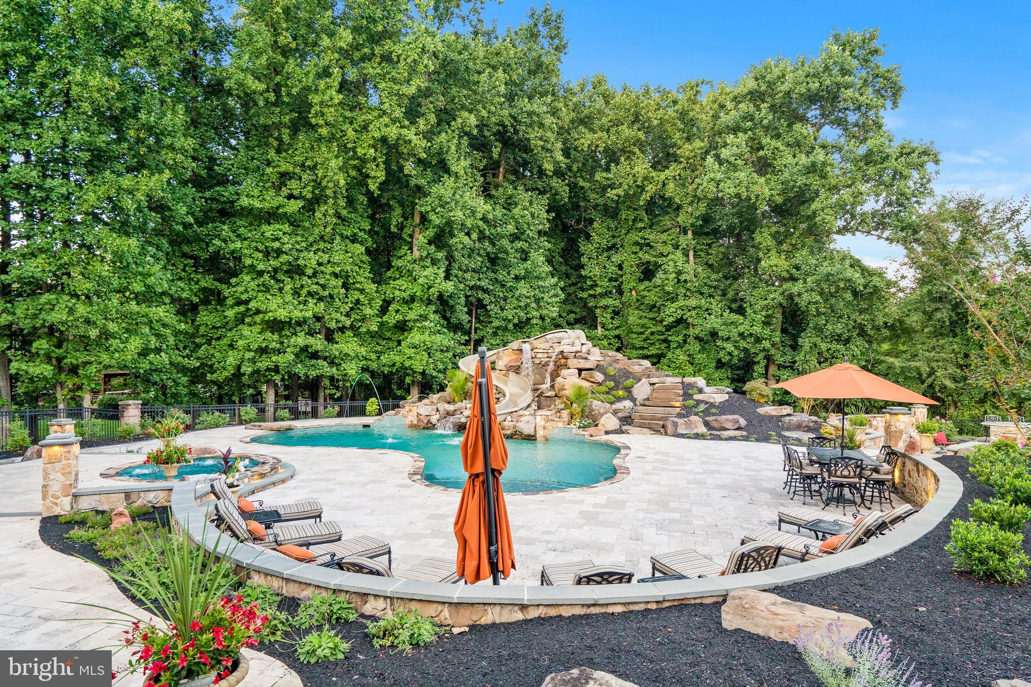 PINDELL WOODS - Residential