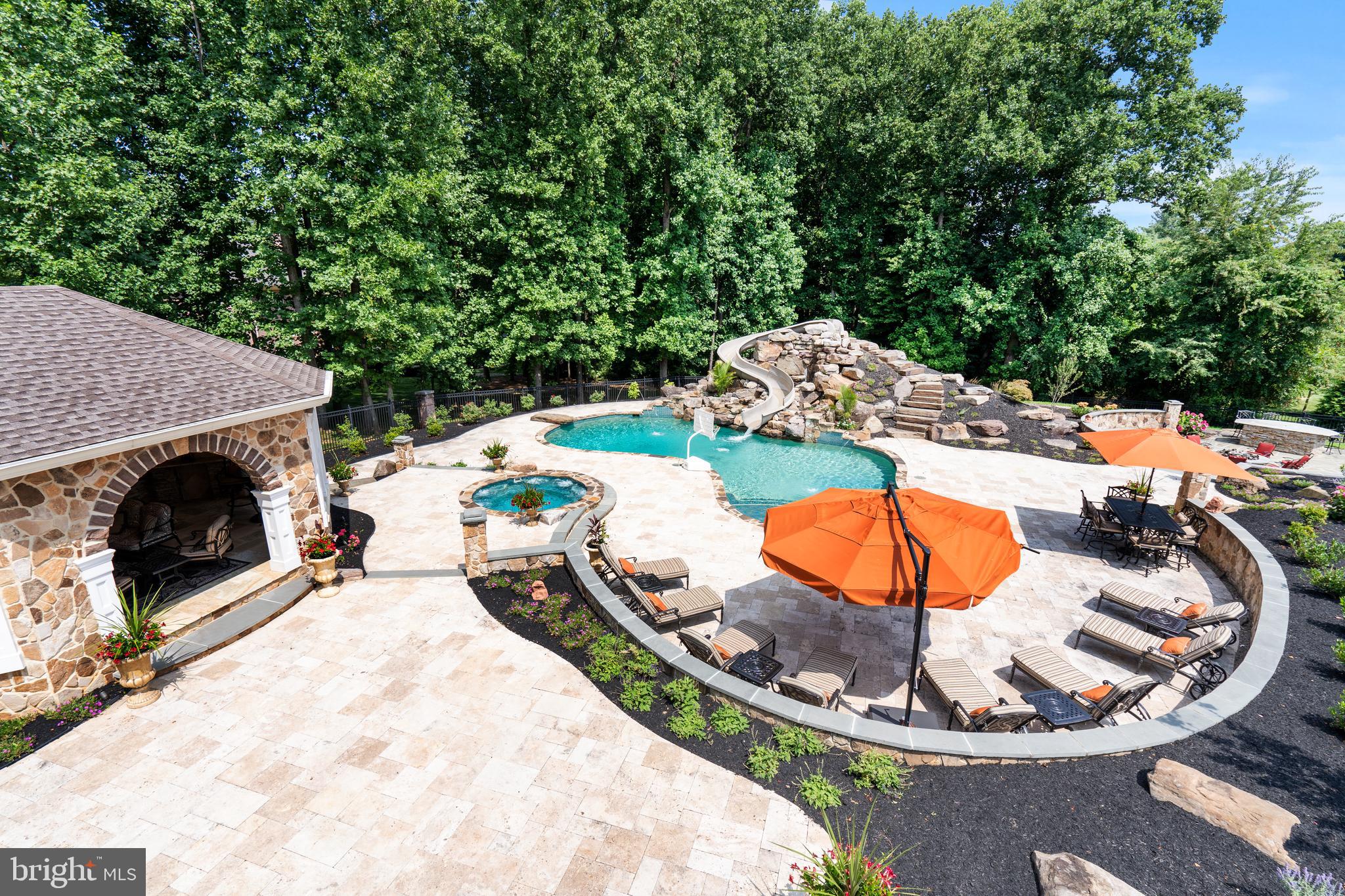 PINDELL WOODS - Residential