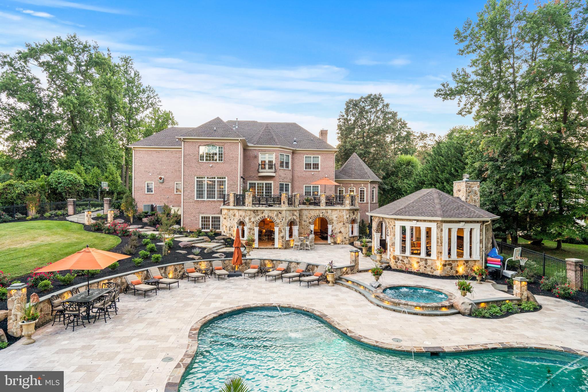 PINDELL WOODS - Residential