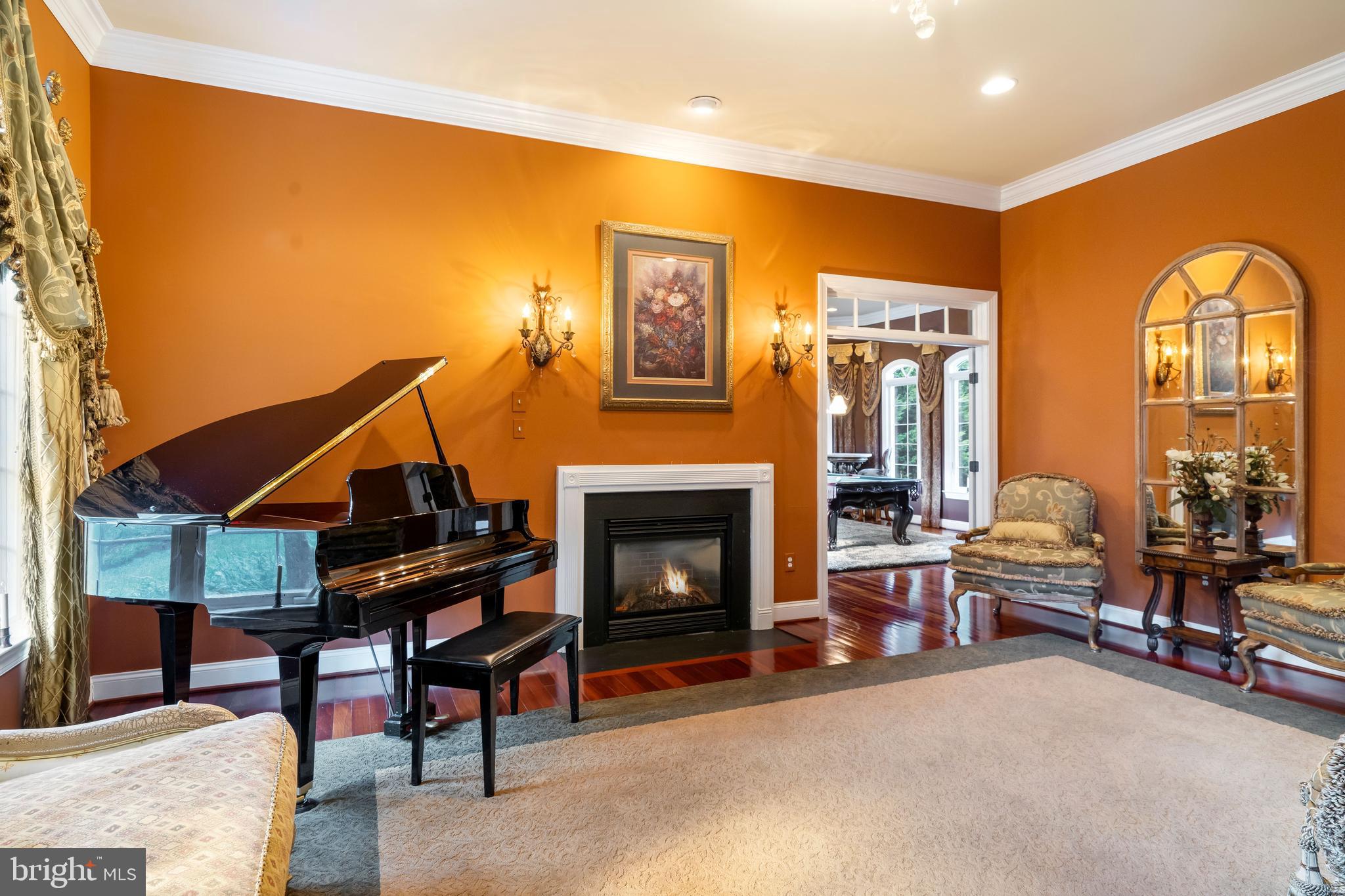 PINDELL WOODS - Residential