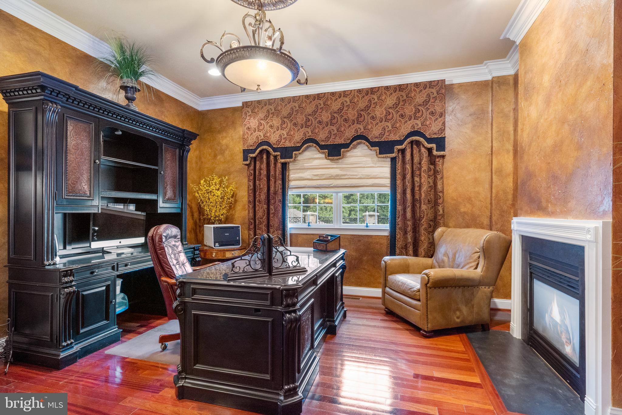 PINDELL WOODS - Residential