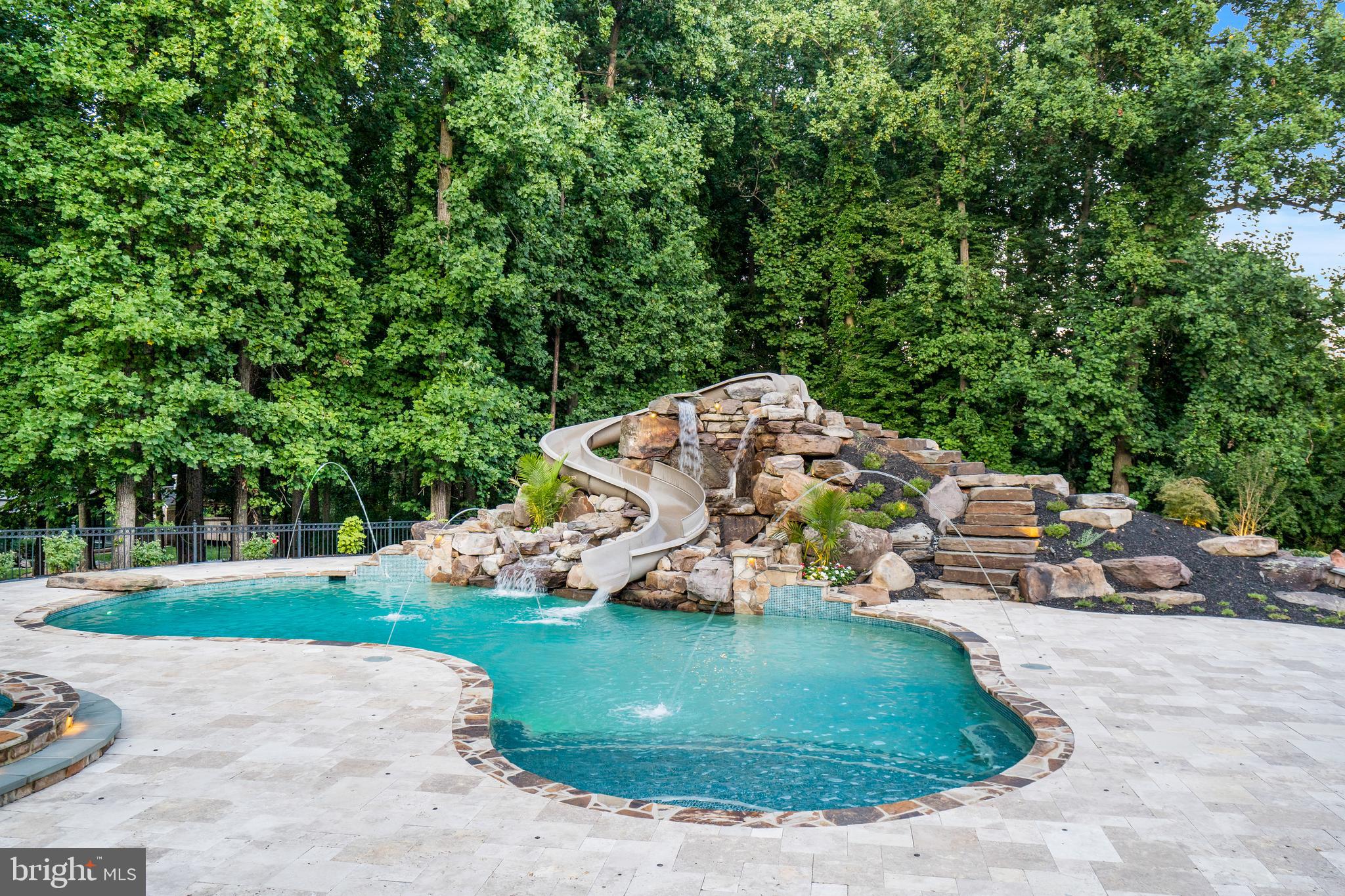 PINDELL WOODS - Residential