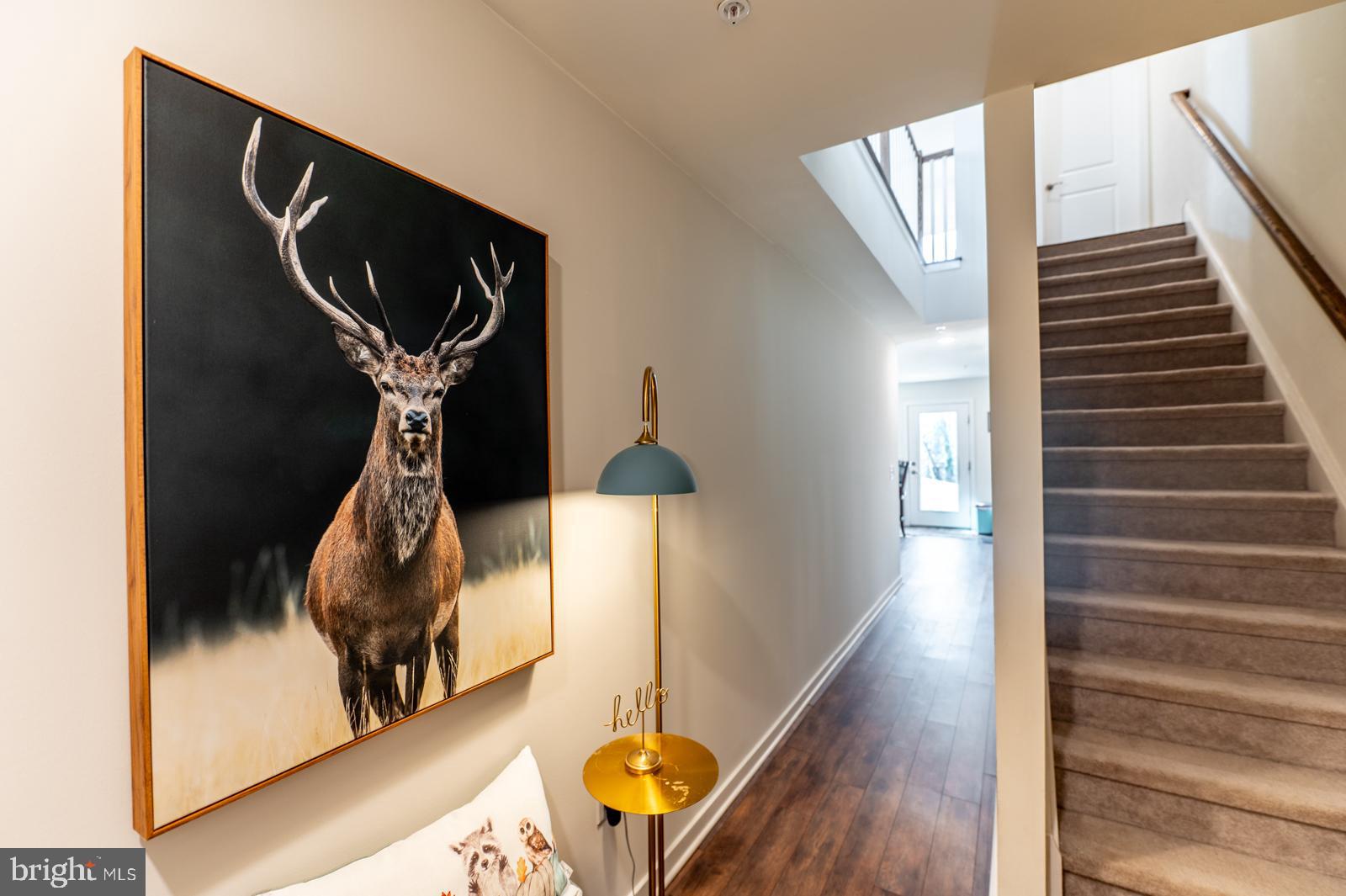 WHISPERING WOODS - Residential