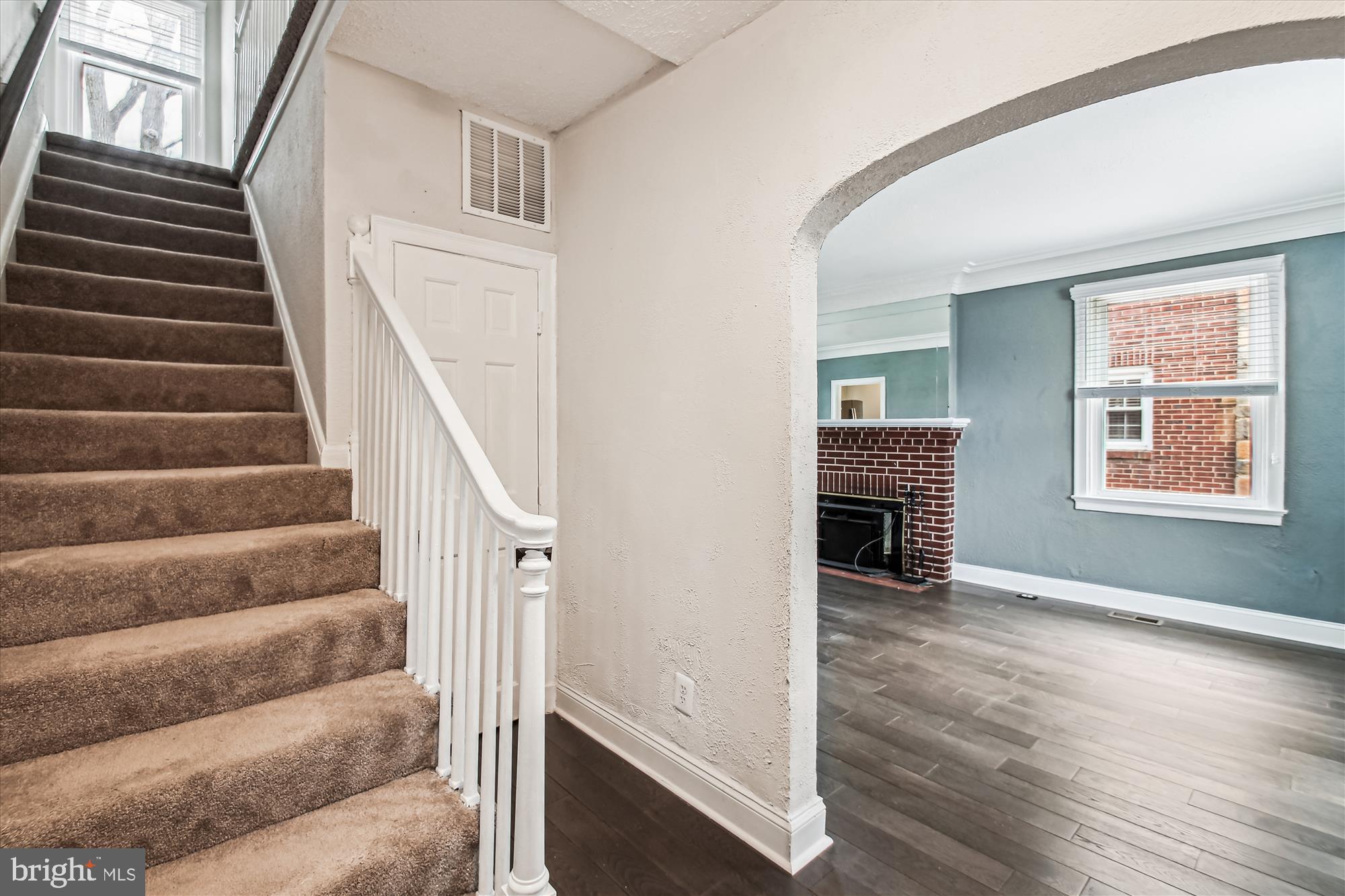 HILLSDALE ESTATES - Residential