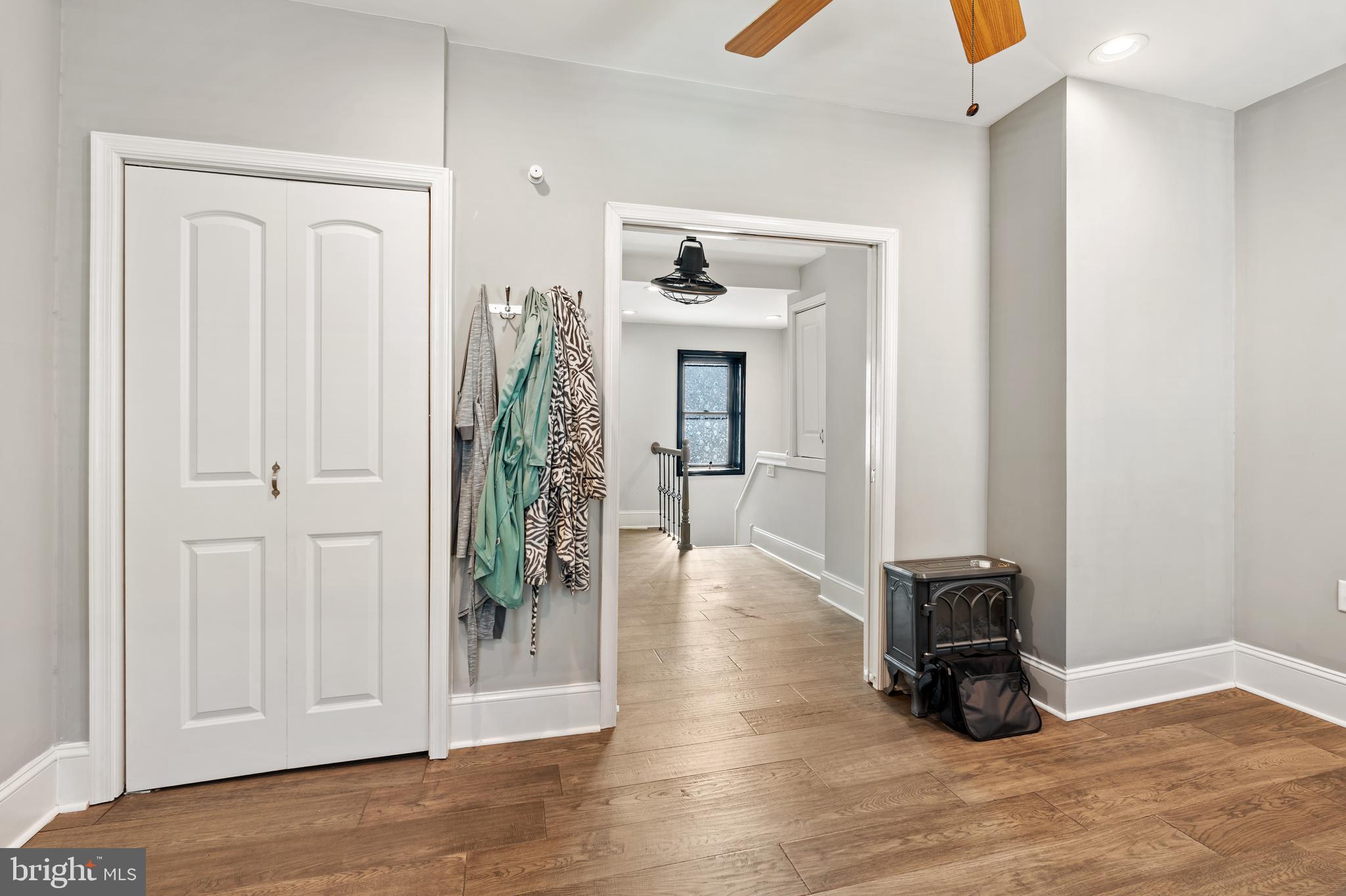 PORT RICHMOND - Residential