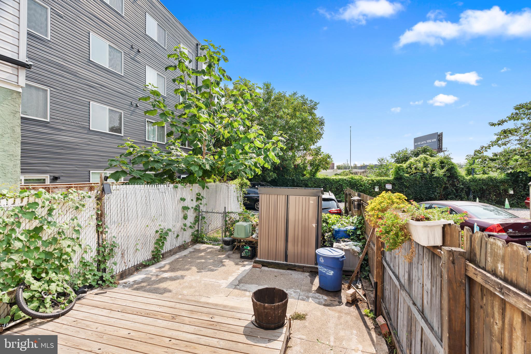 PORT RICHMOND - Residential