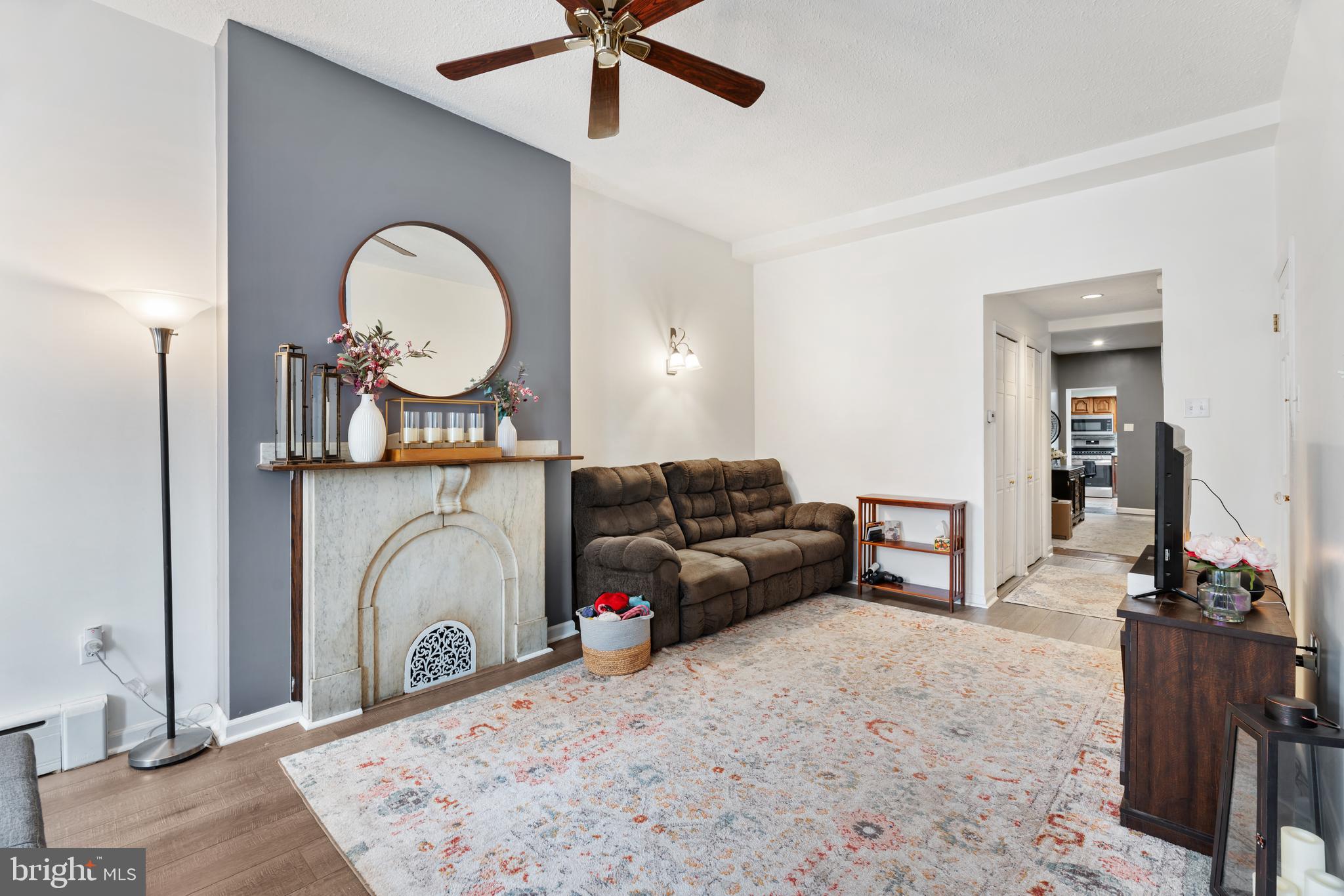 PORT RICHMOND - Residential