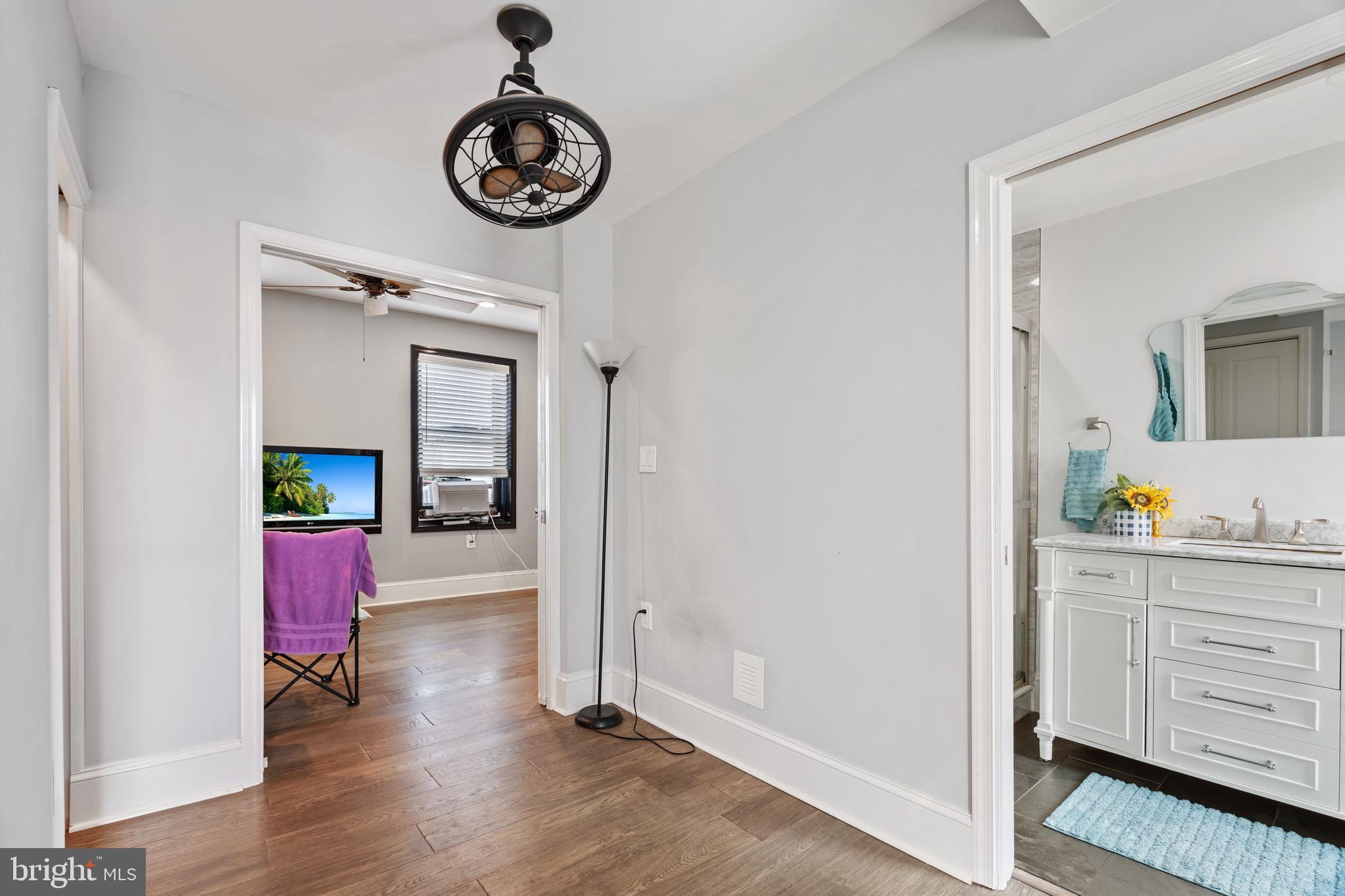 PORT RICHMOND - Residential