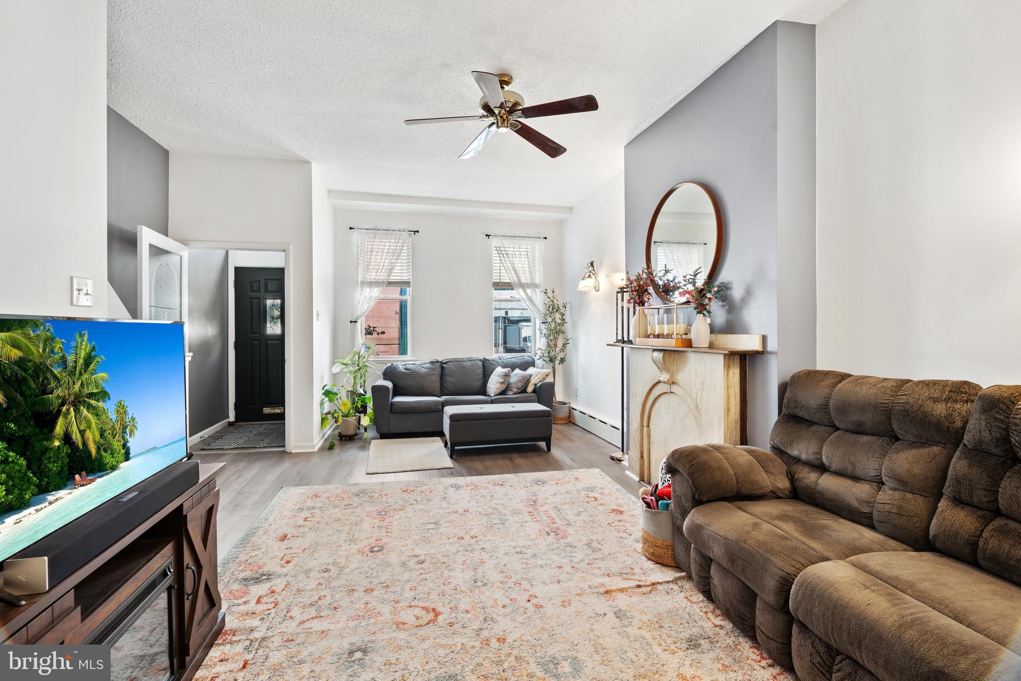 PORT RICHMOND - Residential