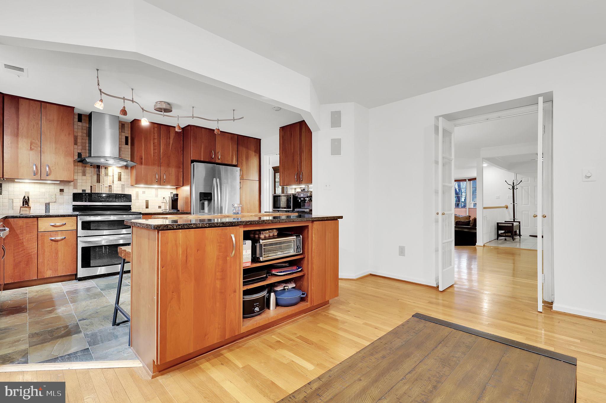 TUCKERMAN STATION - Residential