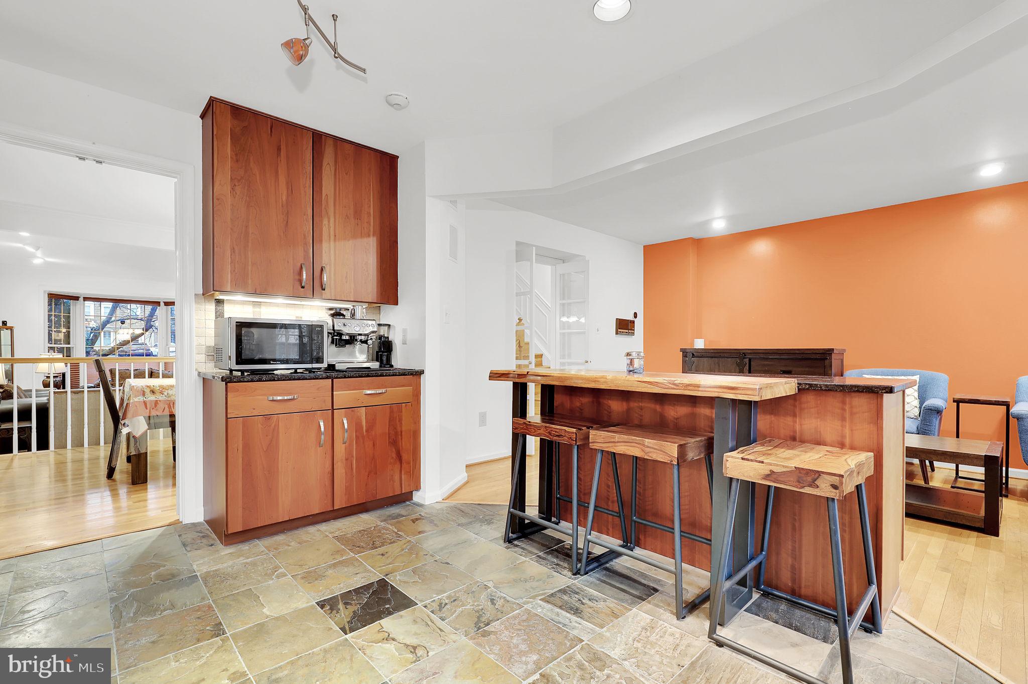 TUCKERMAN STATION - Residential