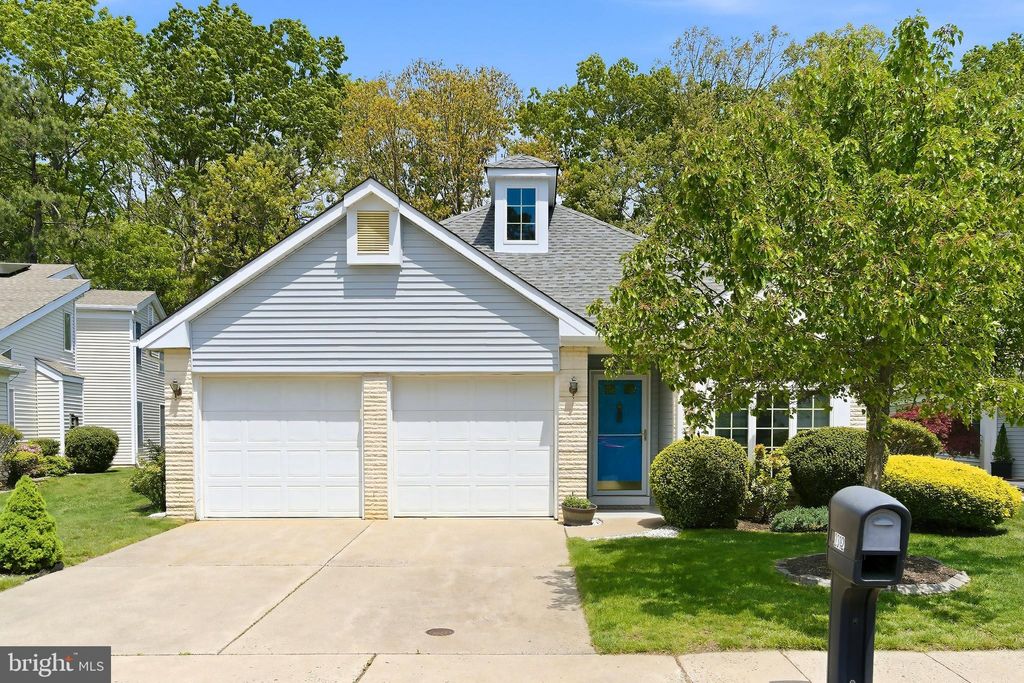Photo of 2312 Coral Leaf Road, TOMS RIVER, NJ 08755 (MLS # NJOC2042198)