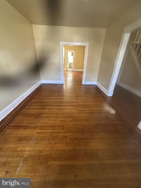 Townhouse For Sale - 5033 Denmore Avenue<br/> BALTIMORE, MD 21215