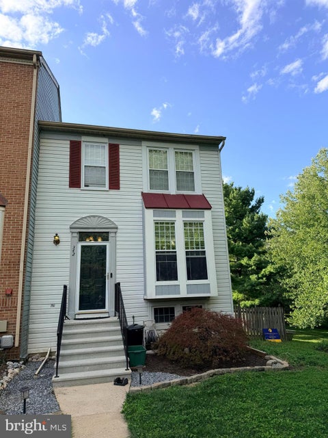 Photo of 342 Doral Court, WESTMINSTER, MD 21158 (MLS # MDCR2037344)