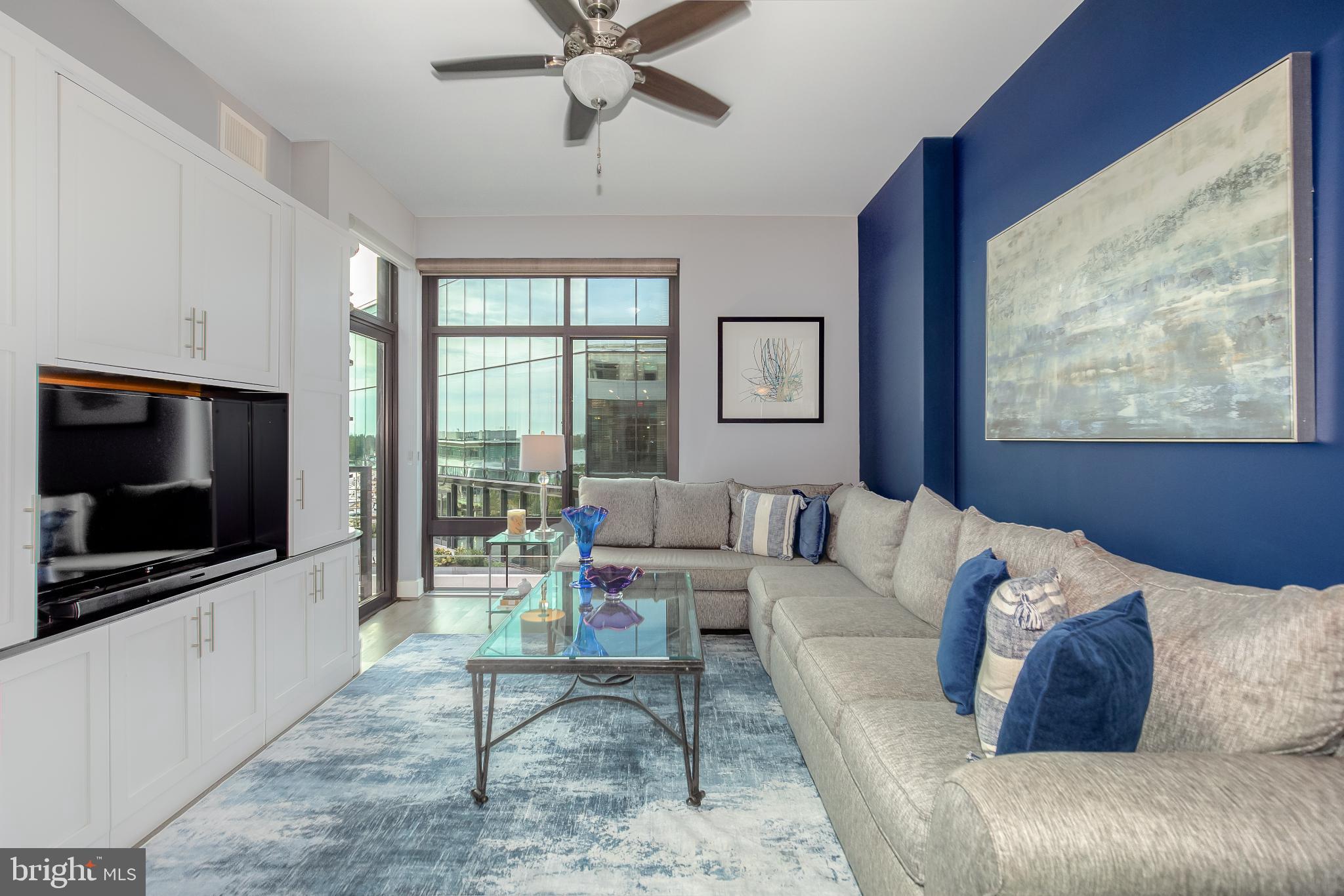 525 WATER STREET SW 403