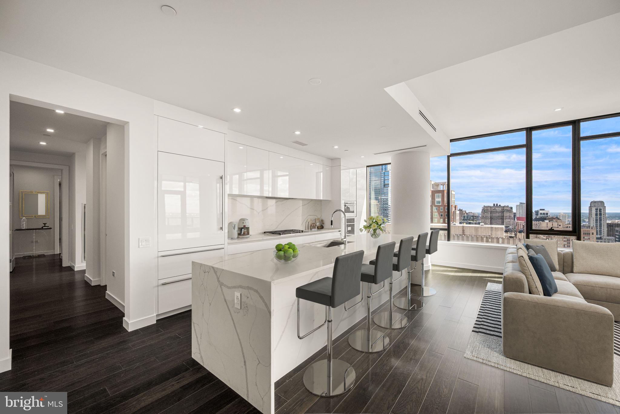 RITTENHOUSE SQUARE - Residential