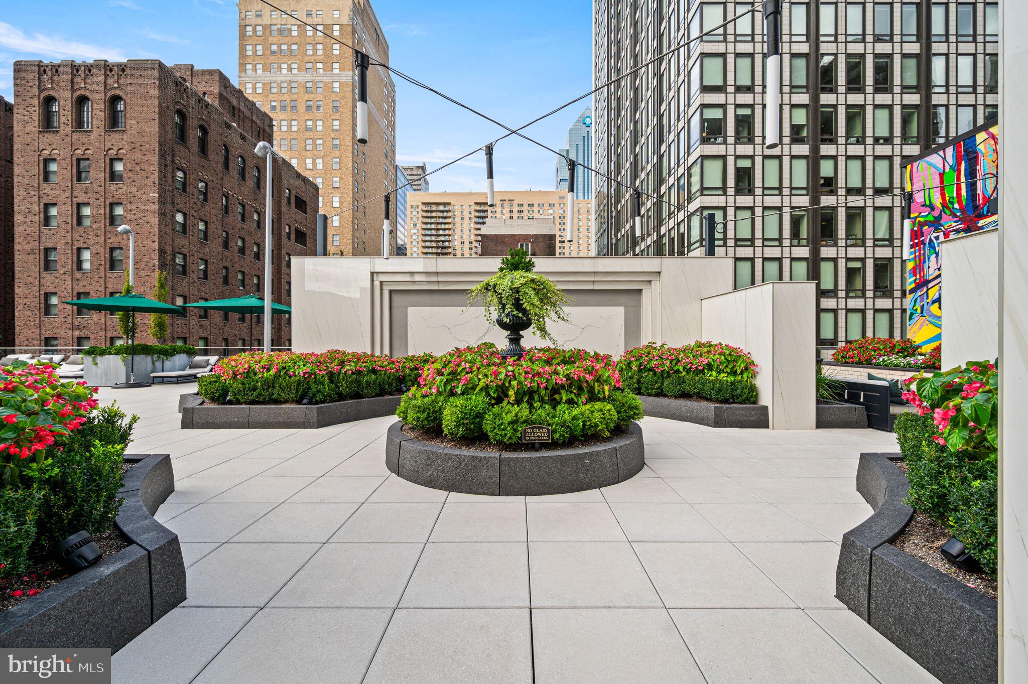 RITTENHOUSE SQUARE - Residential