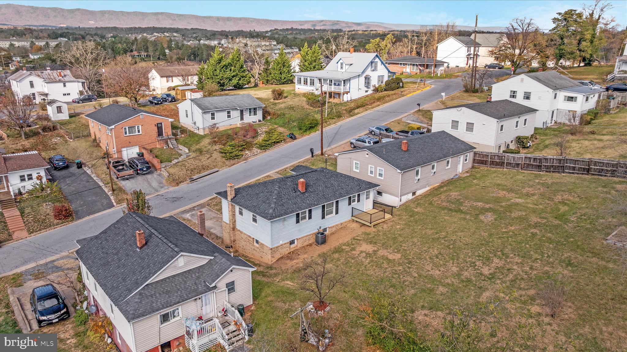 DAVIS STRASBURG - Residential