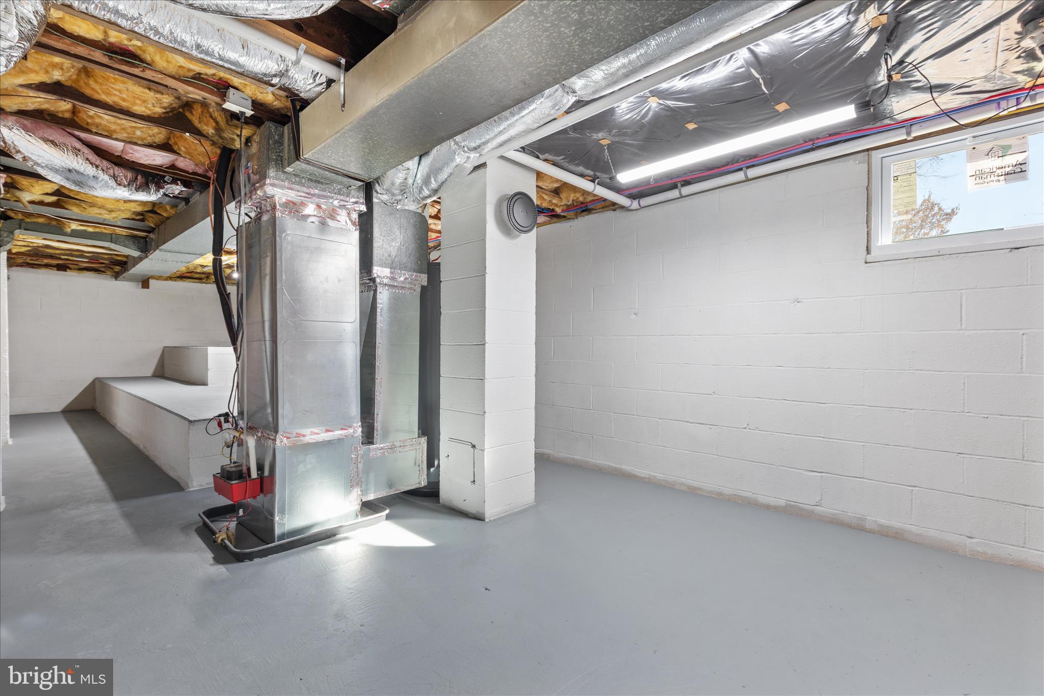 DAVIS STRASBURG - Residential