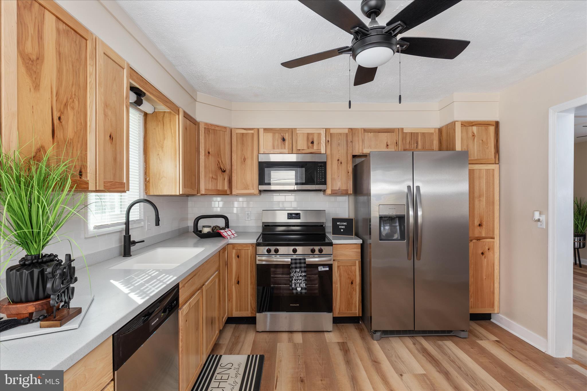 376 STONEWALL STREET