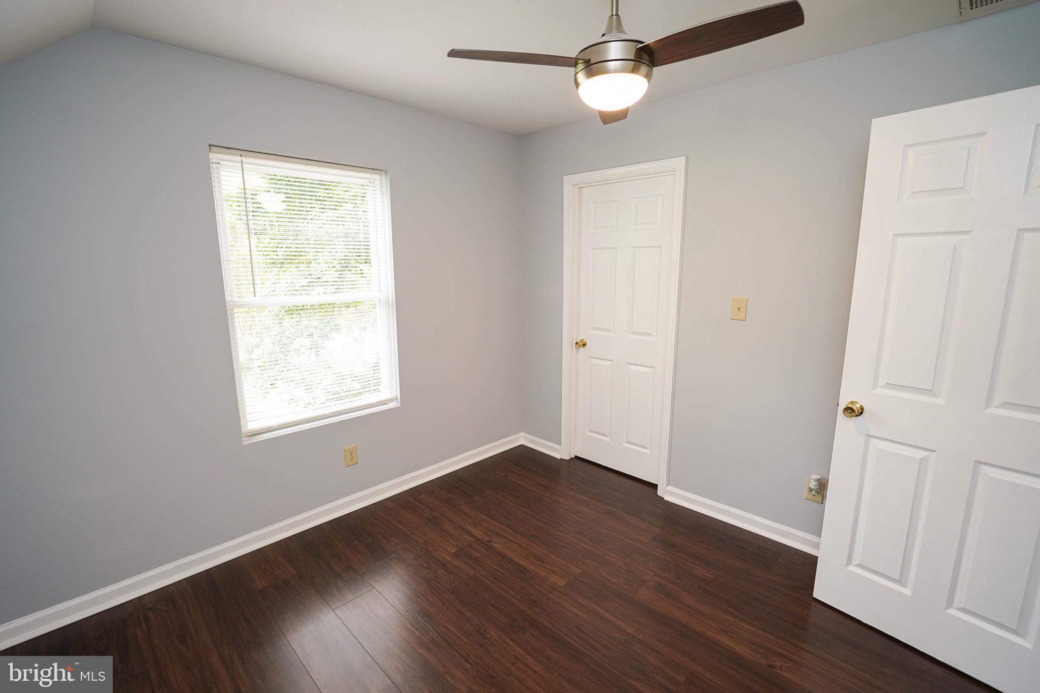 MARTENA MANOR - Residential