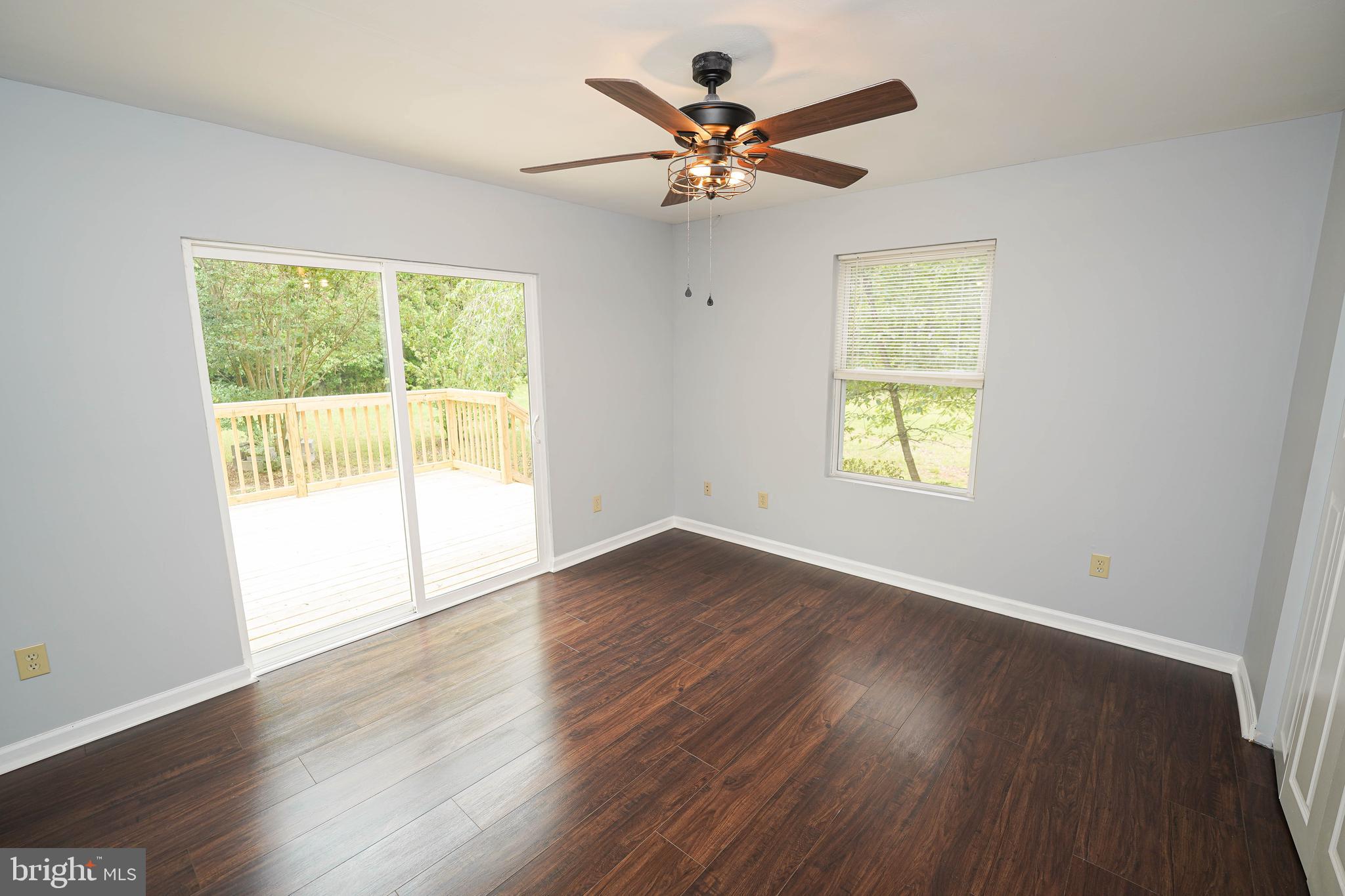 MARTENA MANOR - Residential