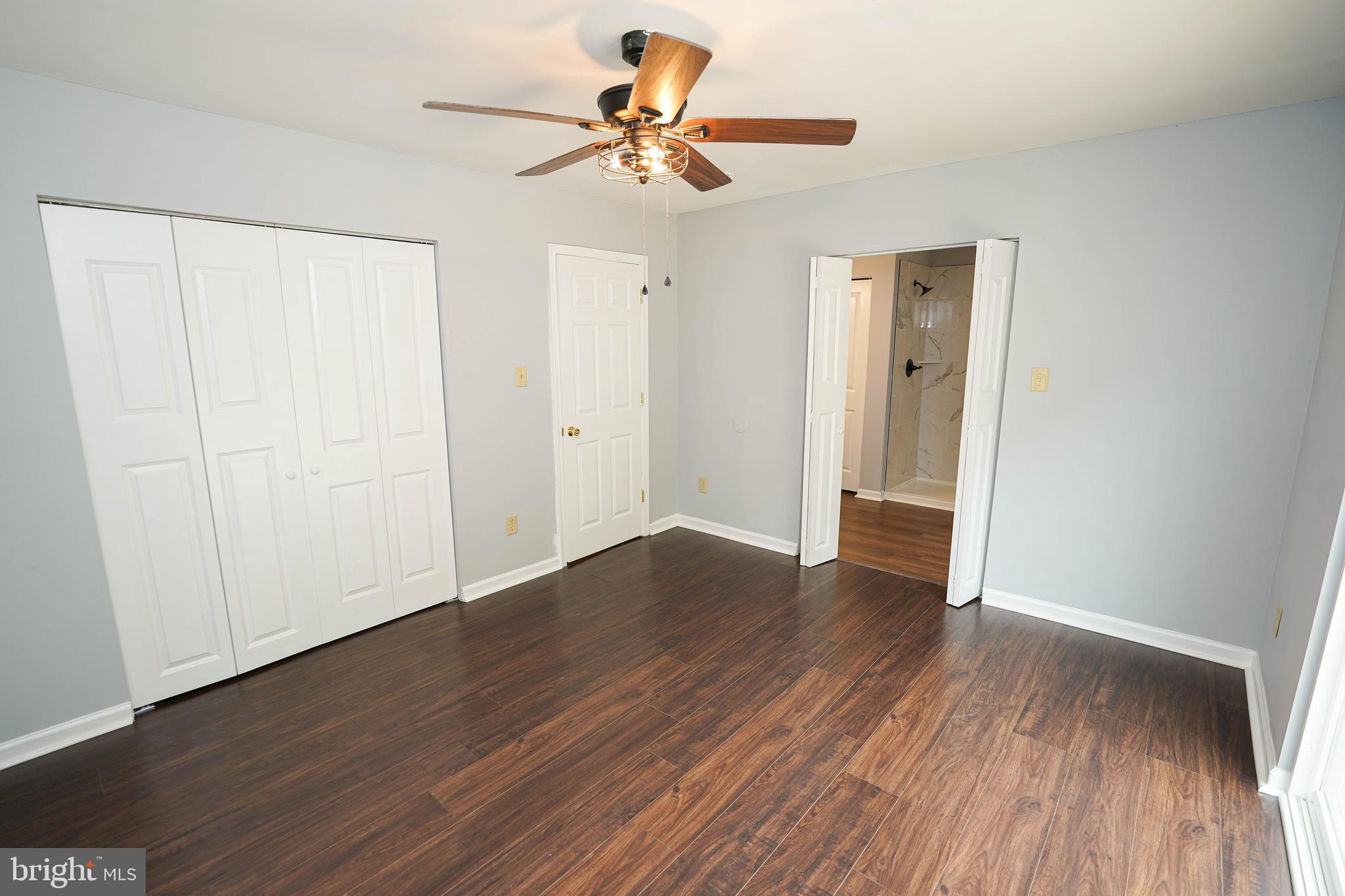 MARTENA MANOR - Residential